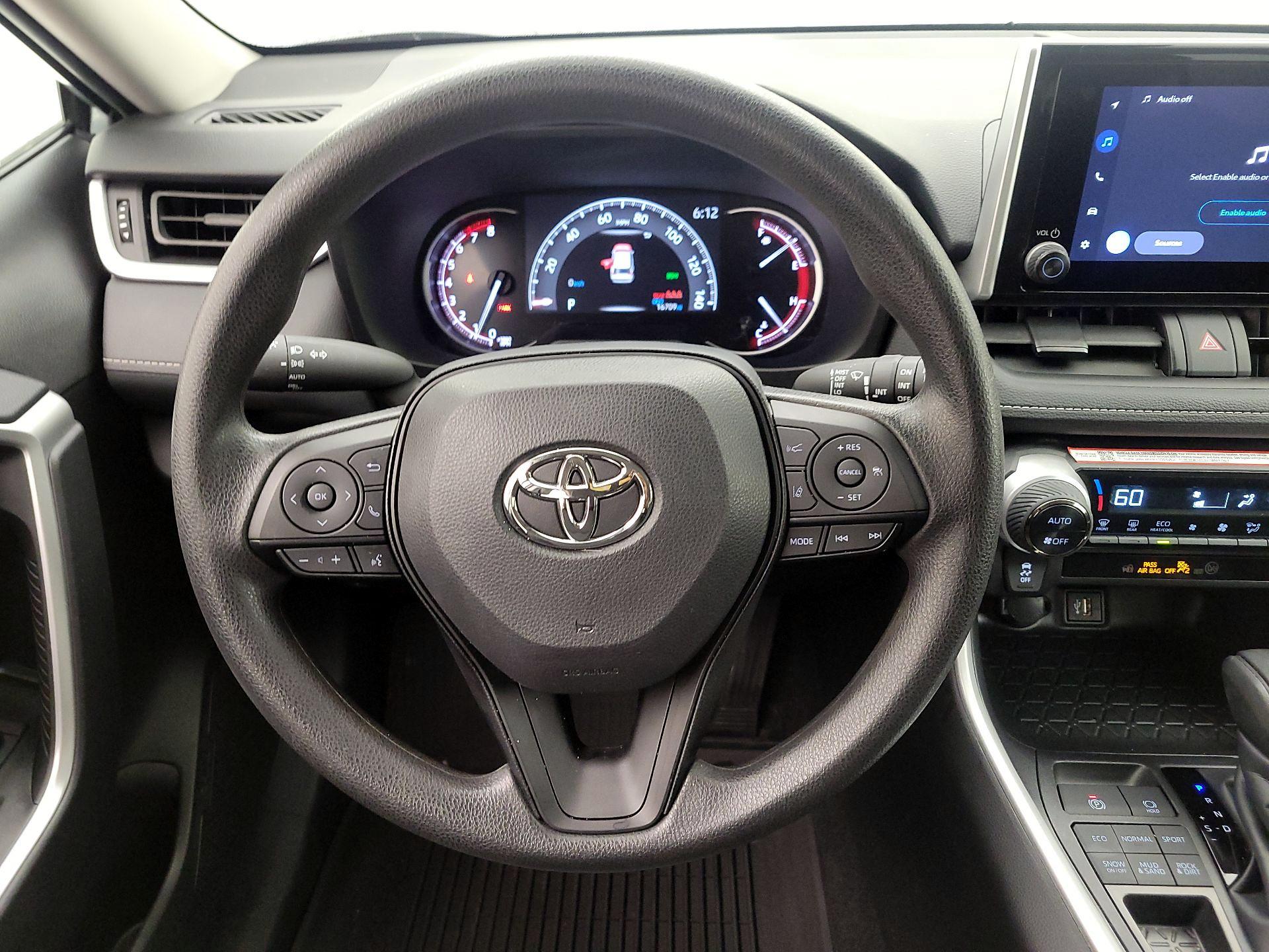 Thumbnail: 2025 Toyota RAV4 - 10