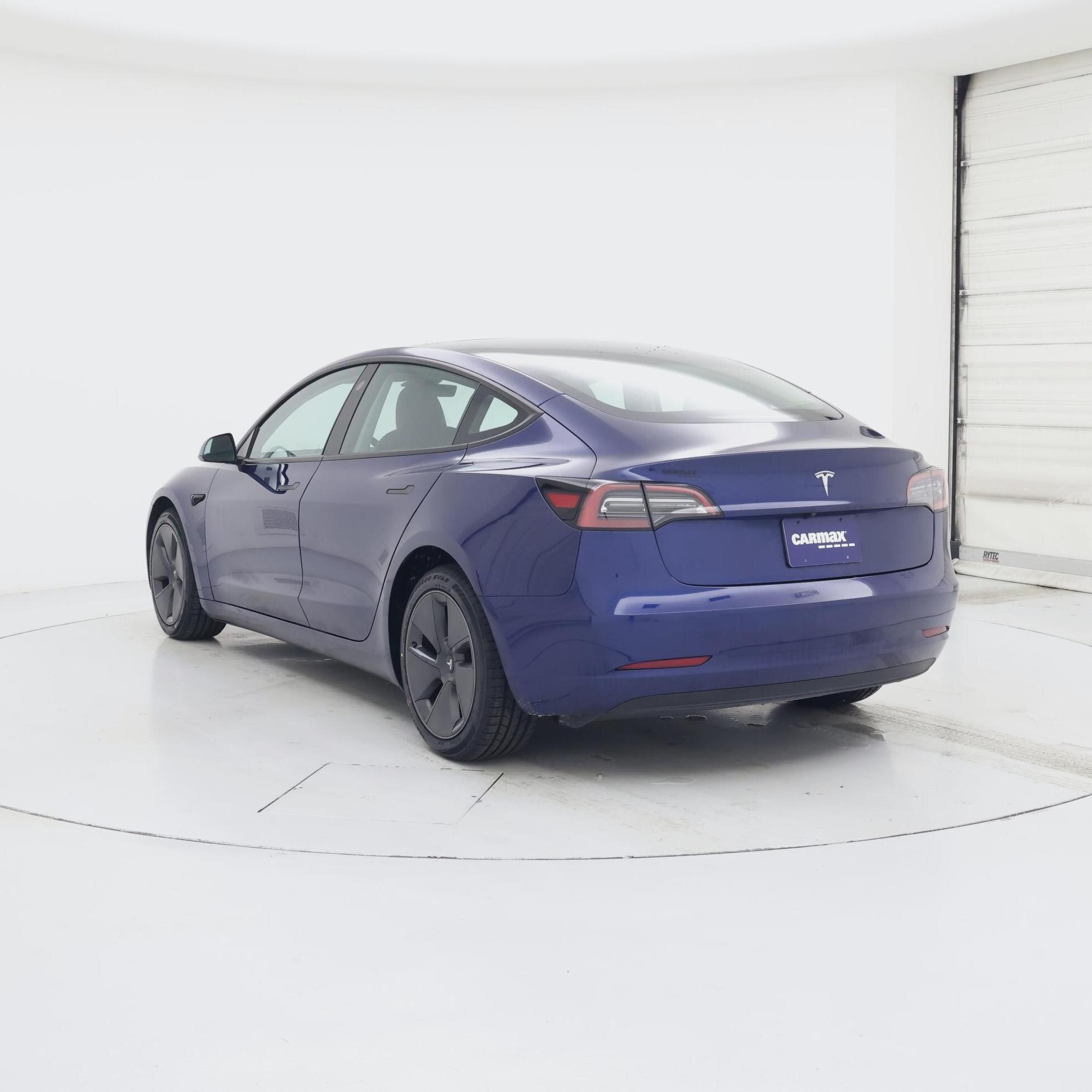 Thumbnail: 2023 Tesla Model 3 - 2
