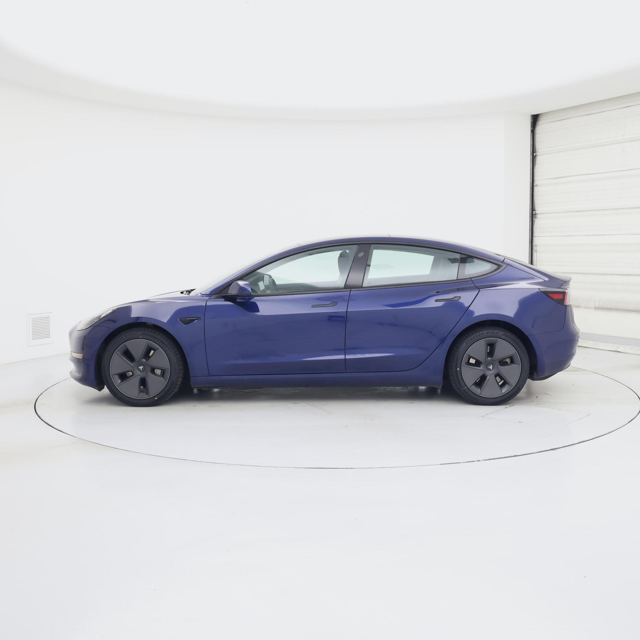 Thumbnail: 2023 Tesla Model 3 - 3