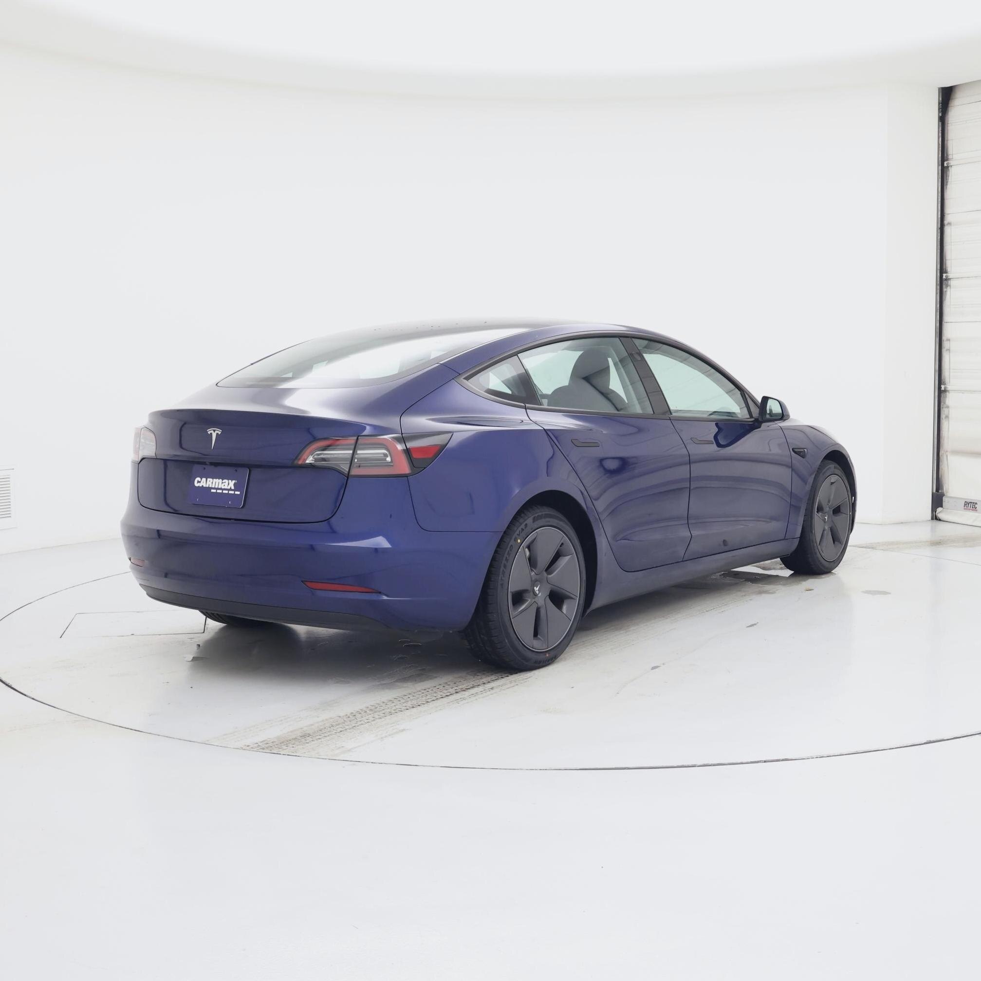 Thumbnail: 2023 Tesla Model 3 - 8