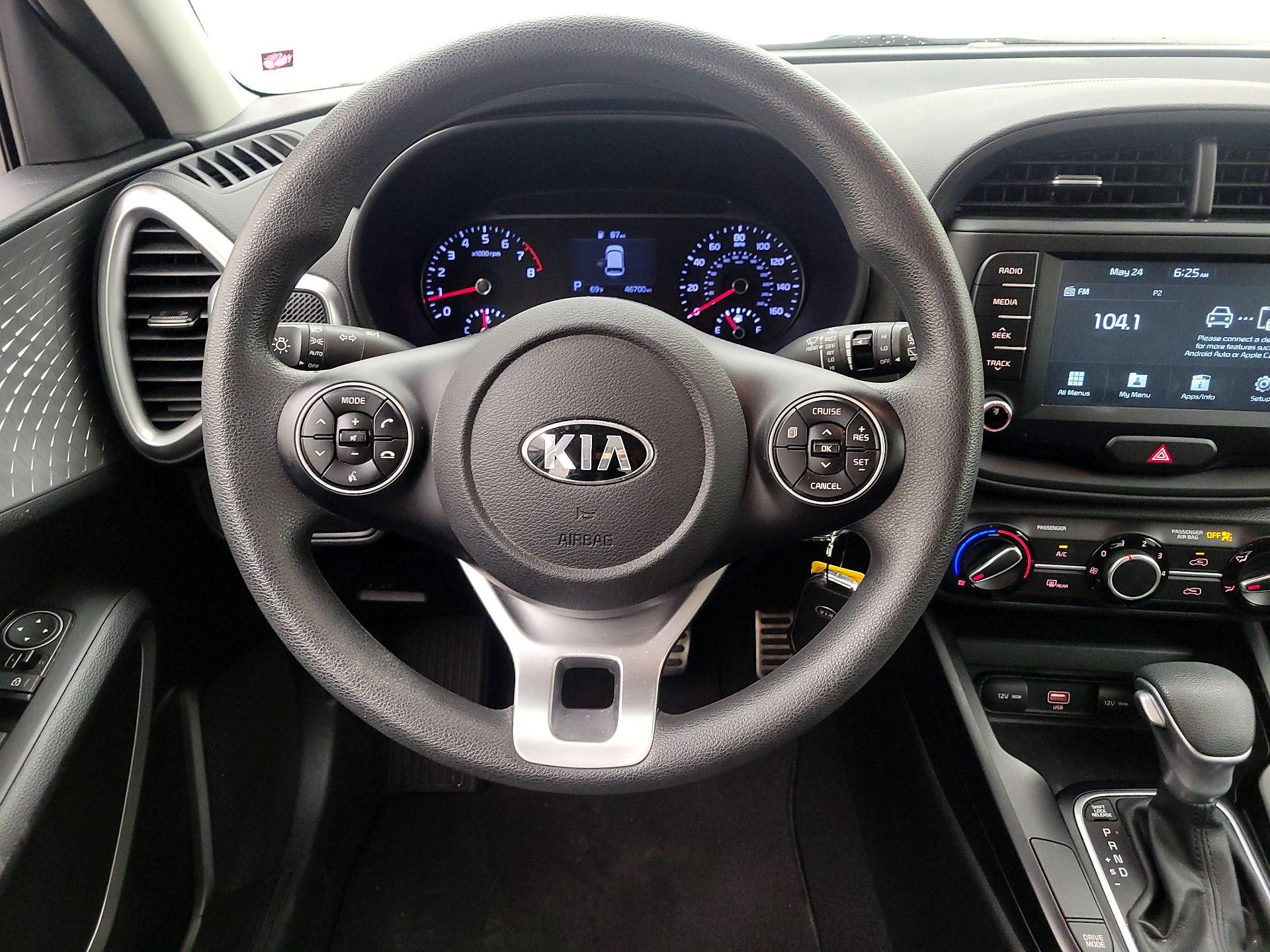 Thumbnail: 2020 Kia Soul - 10