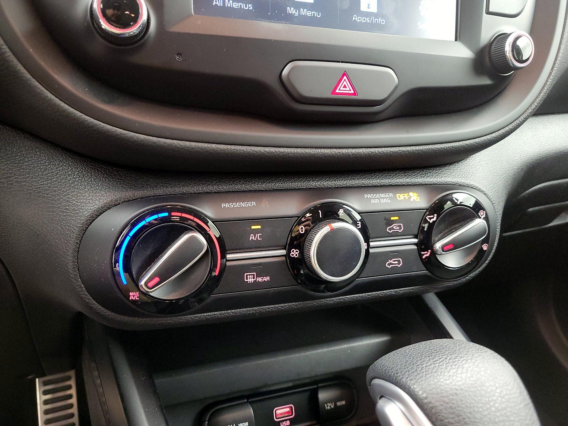 Thumbnail: 2020 Kia Soul - 15