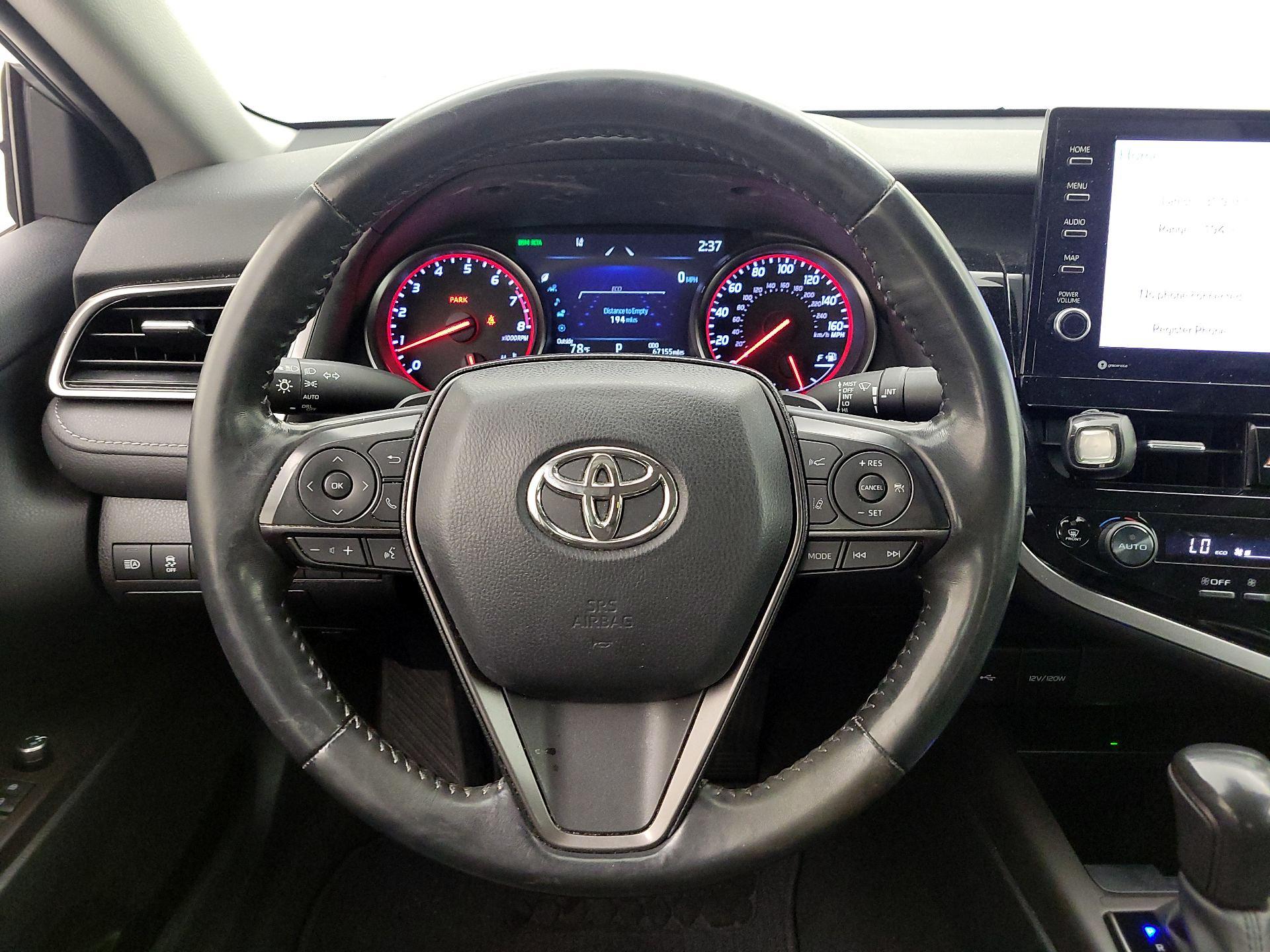 Thumbnail: 2021 Toyota Camry - 10