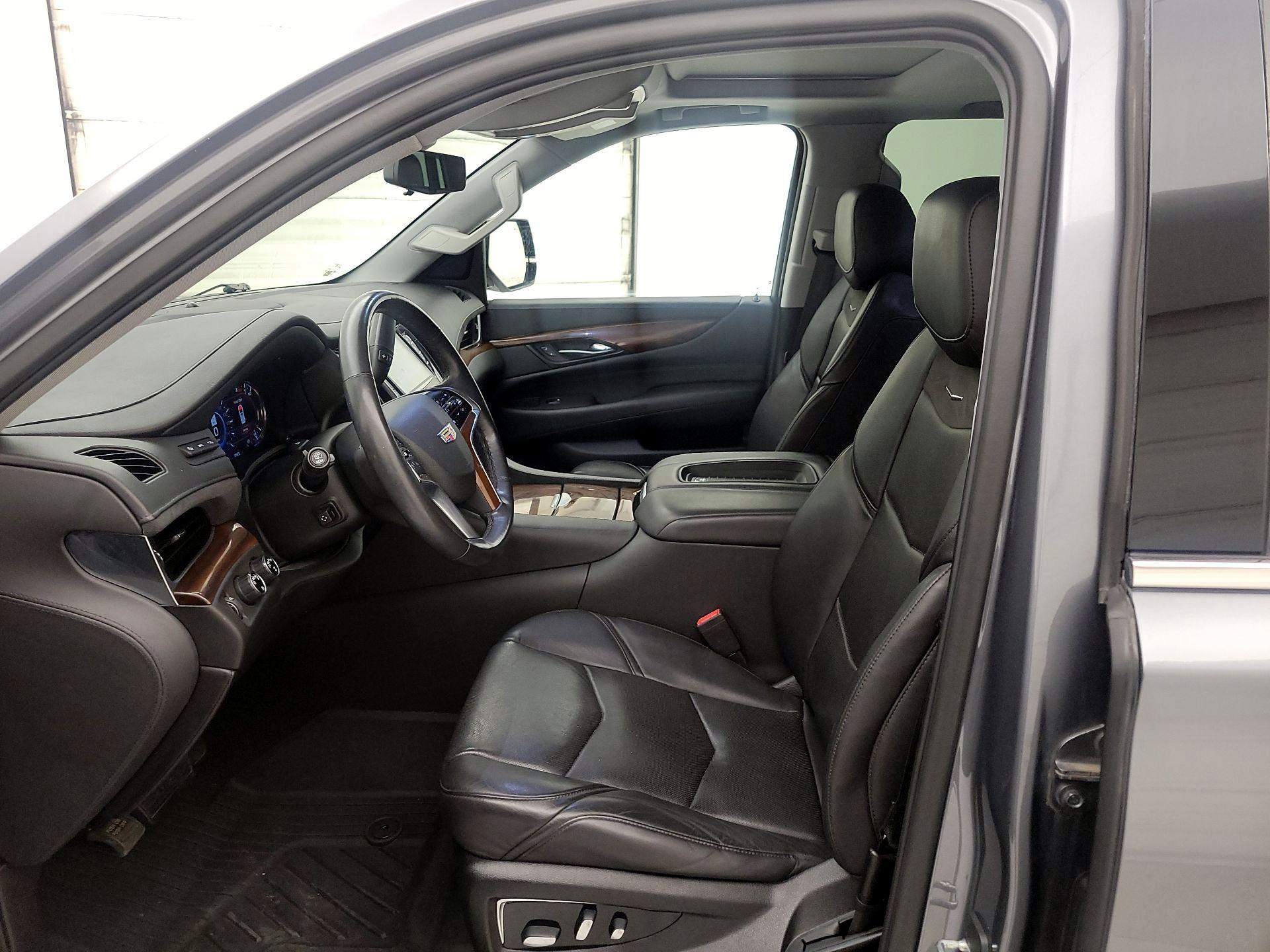 Thumbnail: 2020 Cadillac Escalade - 11