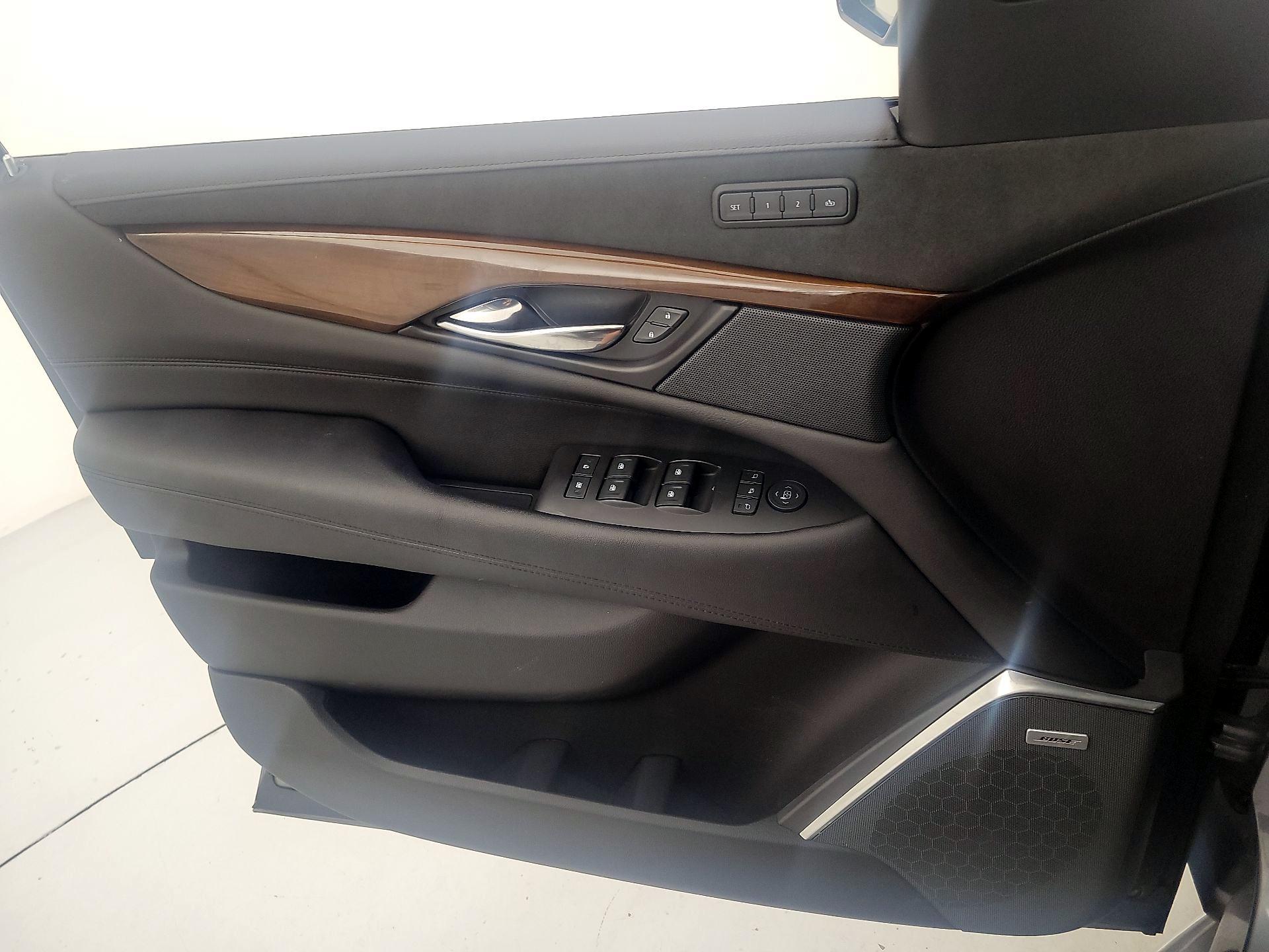 Thumbnail: 2020 Cadillac Escalade - 12