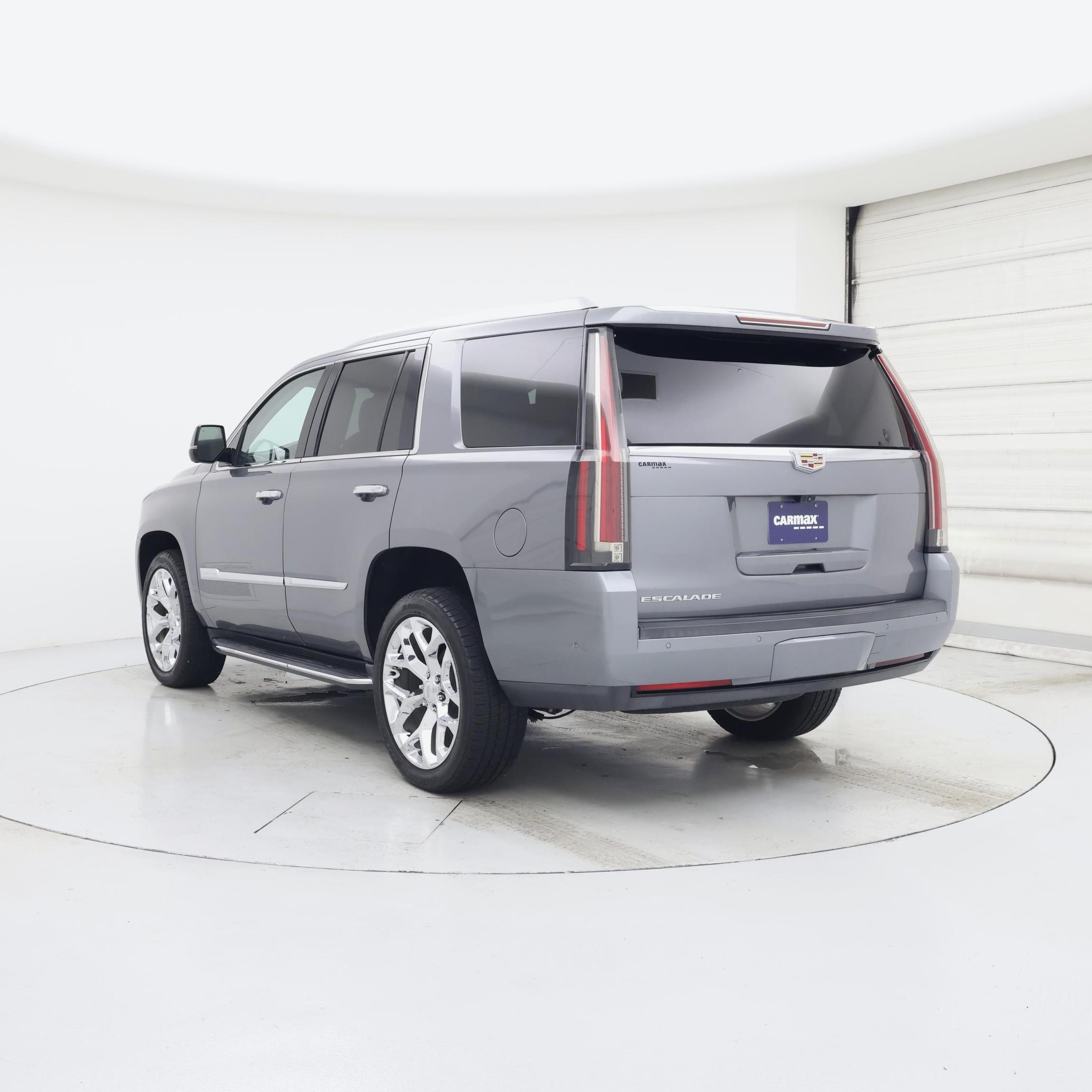 Thumbnail: 2020 Cadillac Escalade - 2