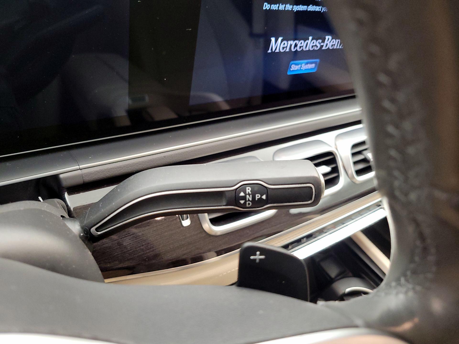 Thumbnail: 2020 Mercedes-Benz GLE - 16