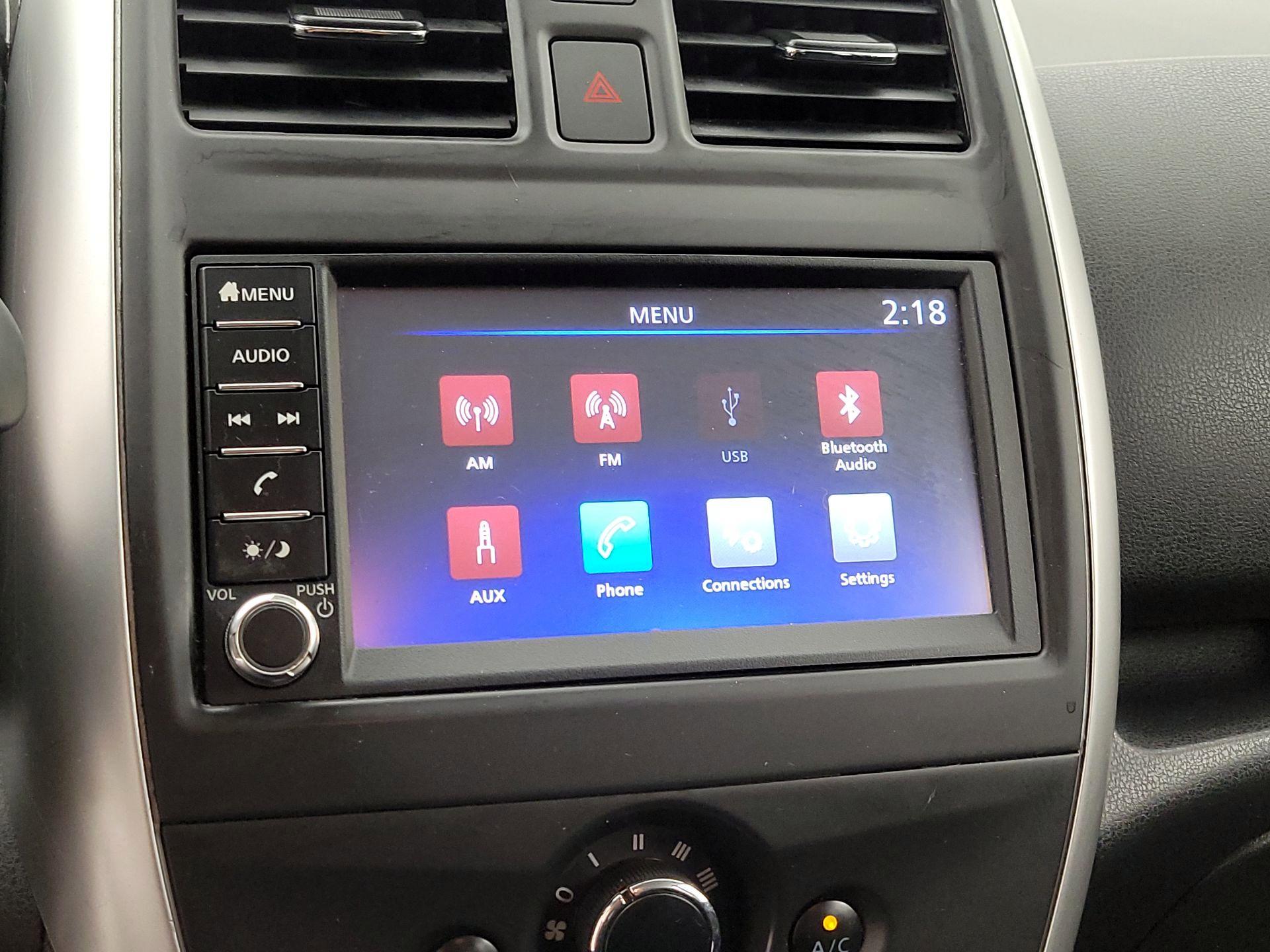 Thumbnail: 2018 Nissan Versa Note - 15