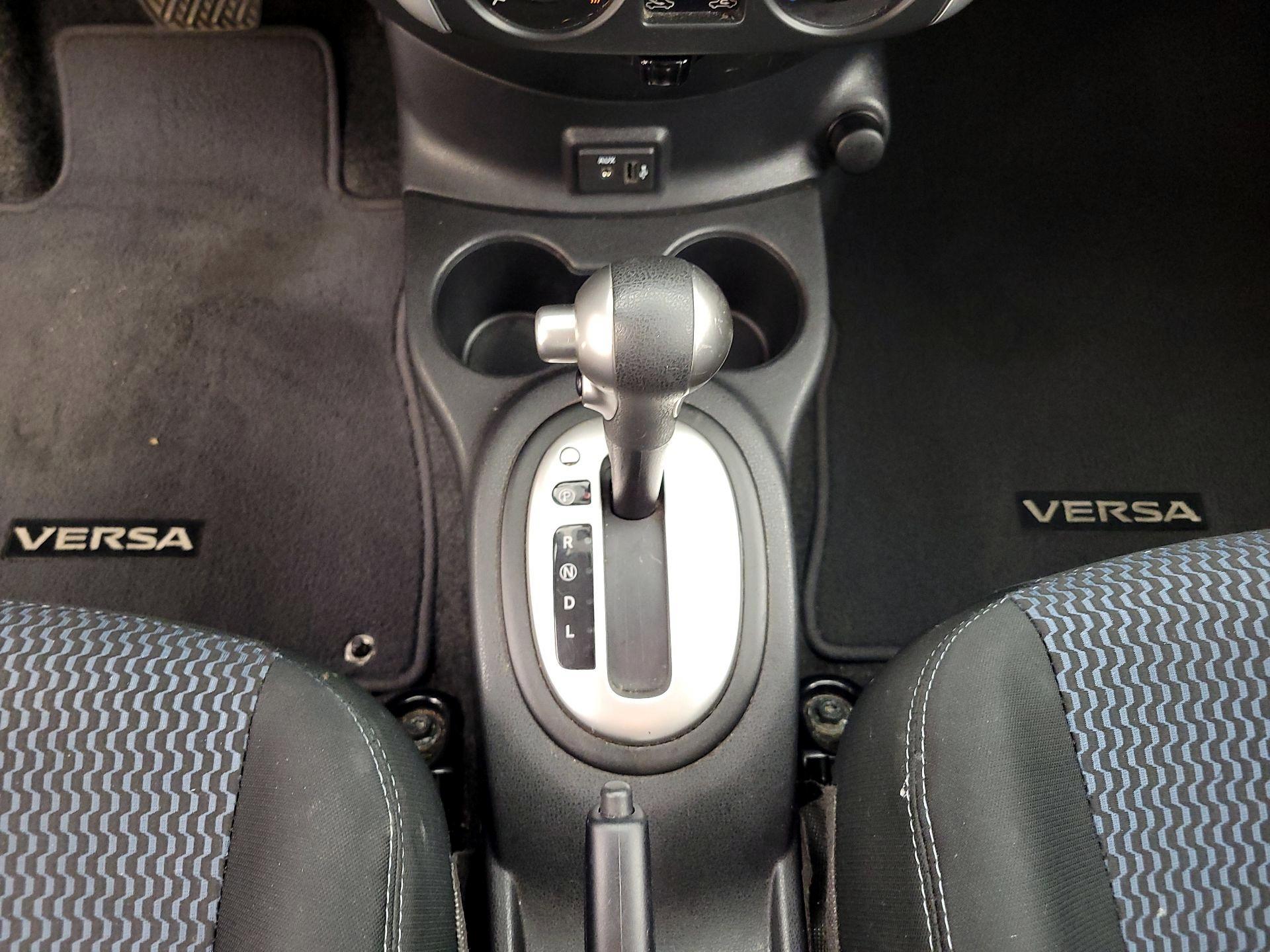 Thumbnail: 2018 Nissan Versa Note - 17