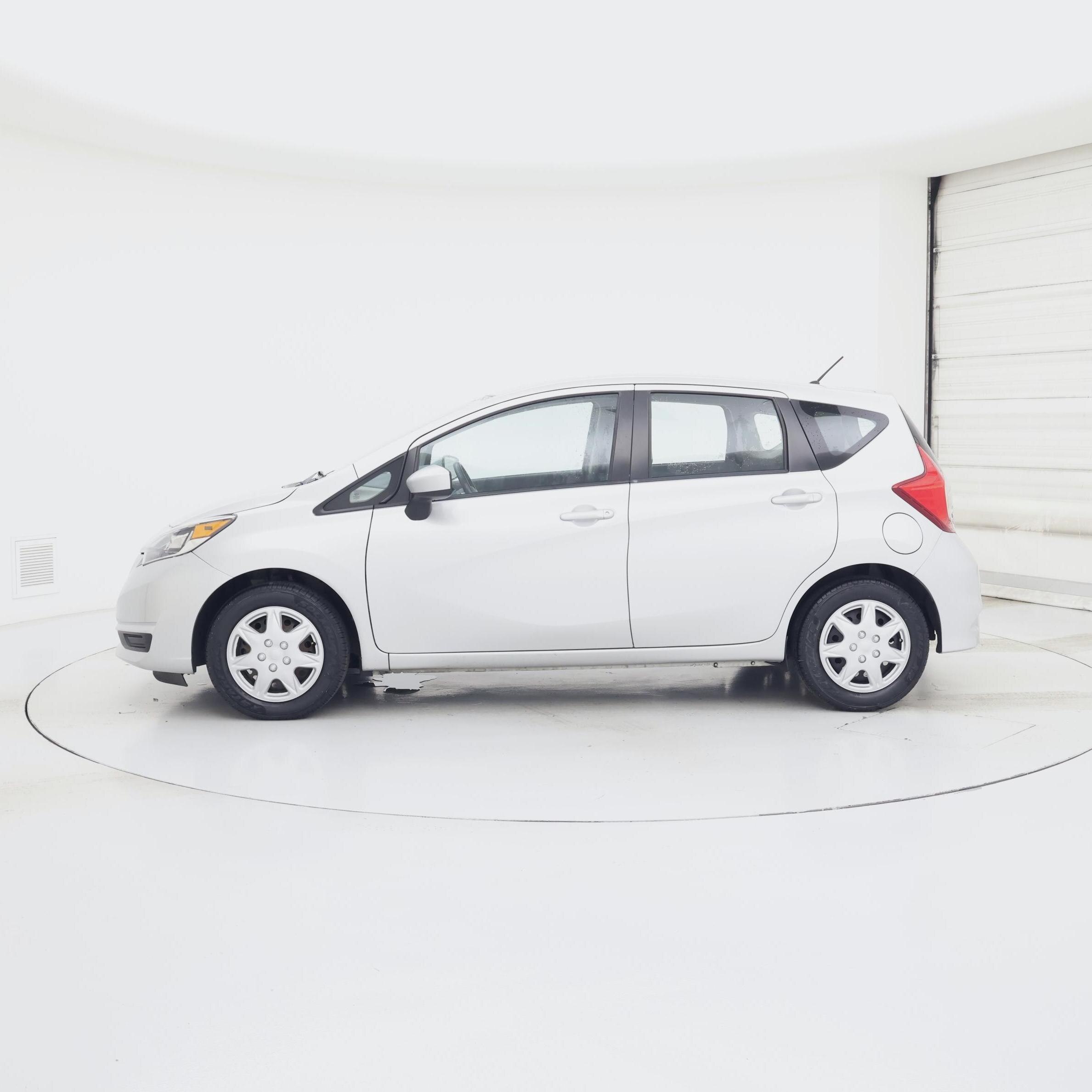 Thumbnail: 2018 Nissan Versa Note - 3