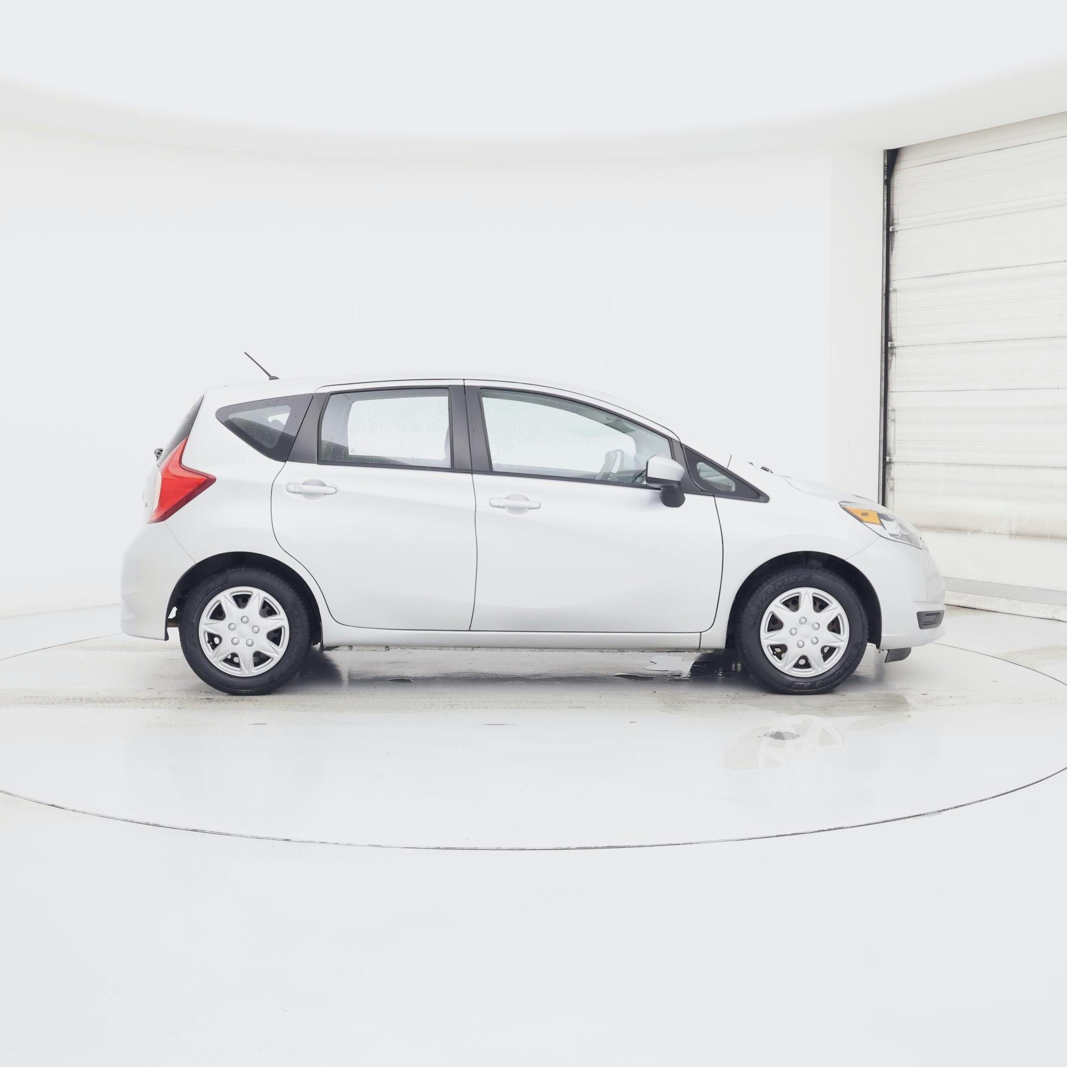 Thumbnail: 2018 Nissan Versa Note - 7