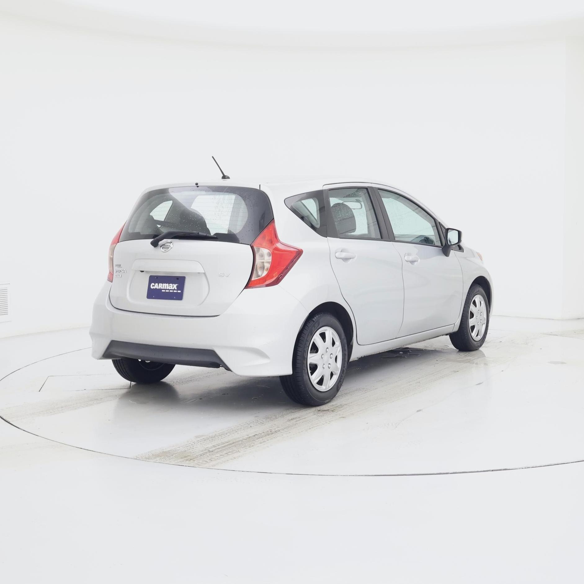Thumbnail: 2018 Nissan Versa Note - 8