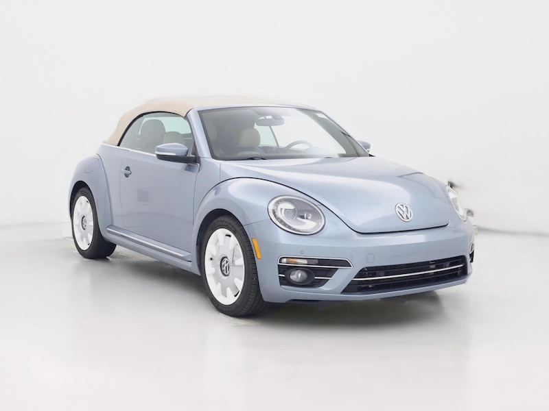 2019 Volkswagen Beetle SE -
                  Mobile, AL