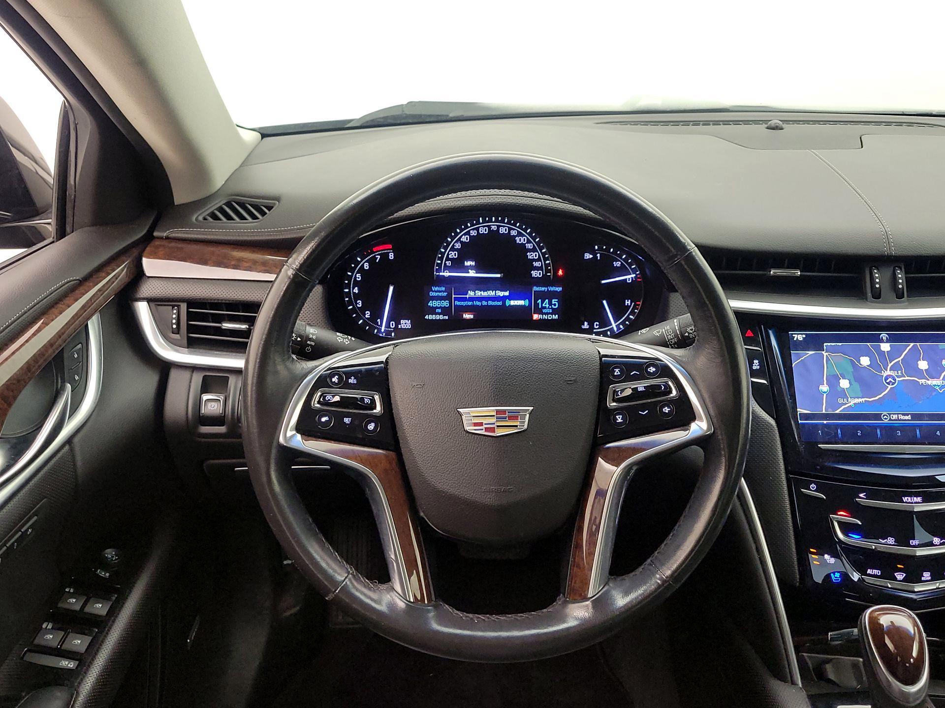 Thumbnail: 2017 Cadillac XTS - 10