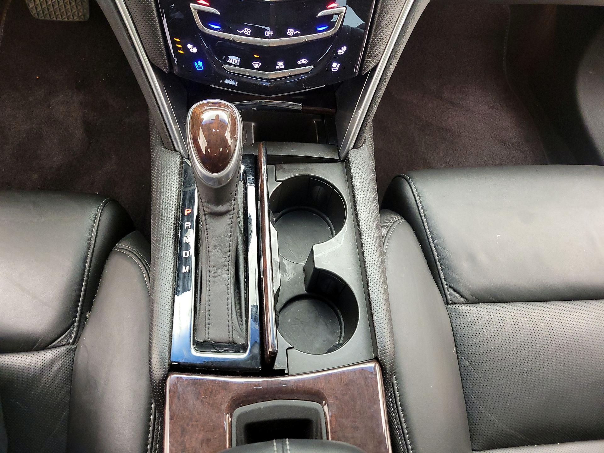 Thumbnail: 2017 Cadillac XTS - 18