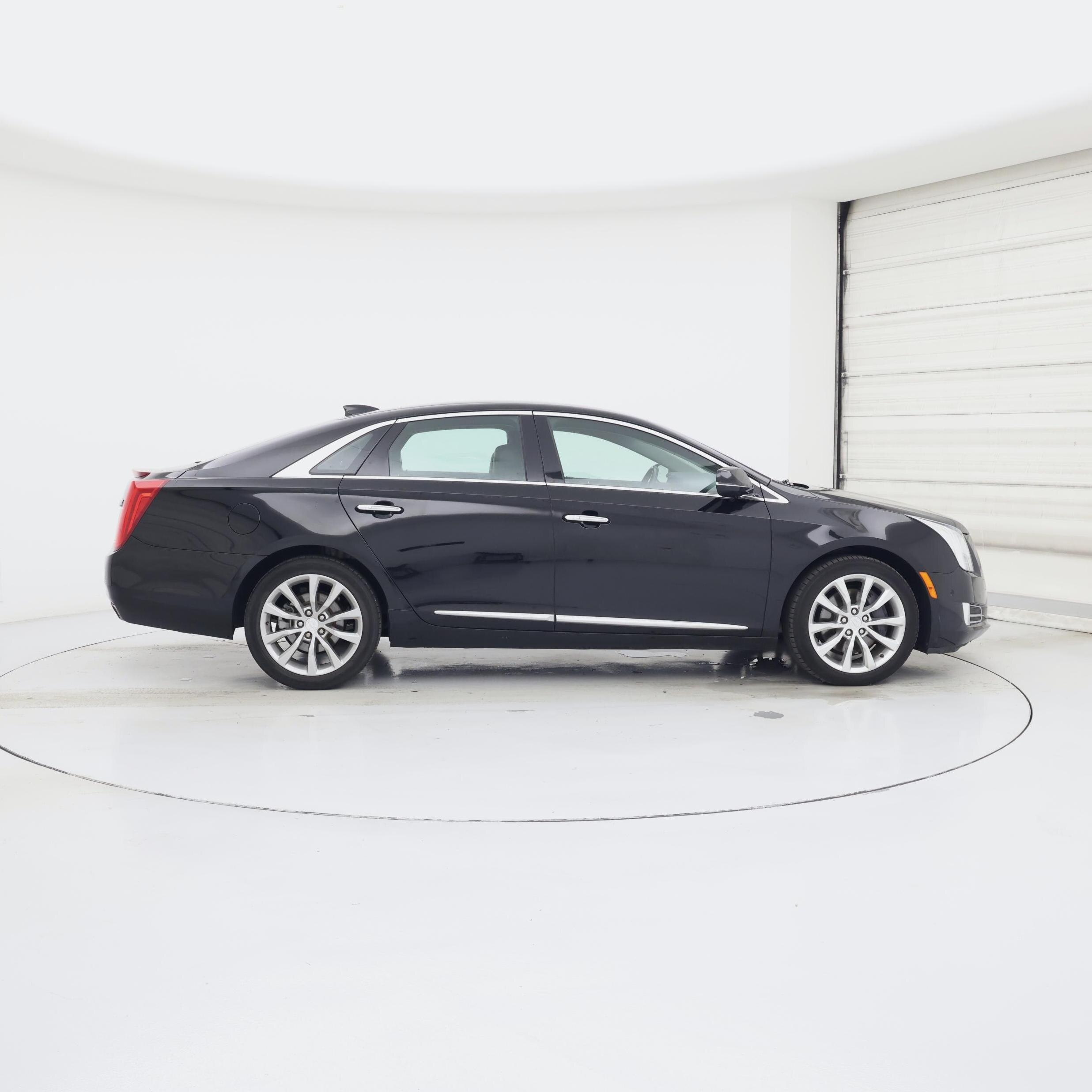 Thumbnail: 2017 Cadillac XTS - 7