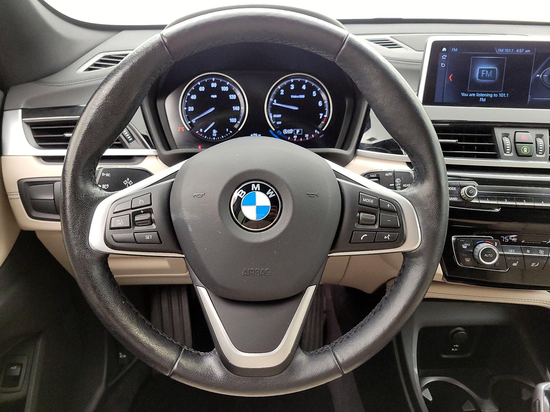 Thumbnail: 2021 BMW X1 - 10