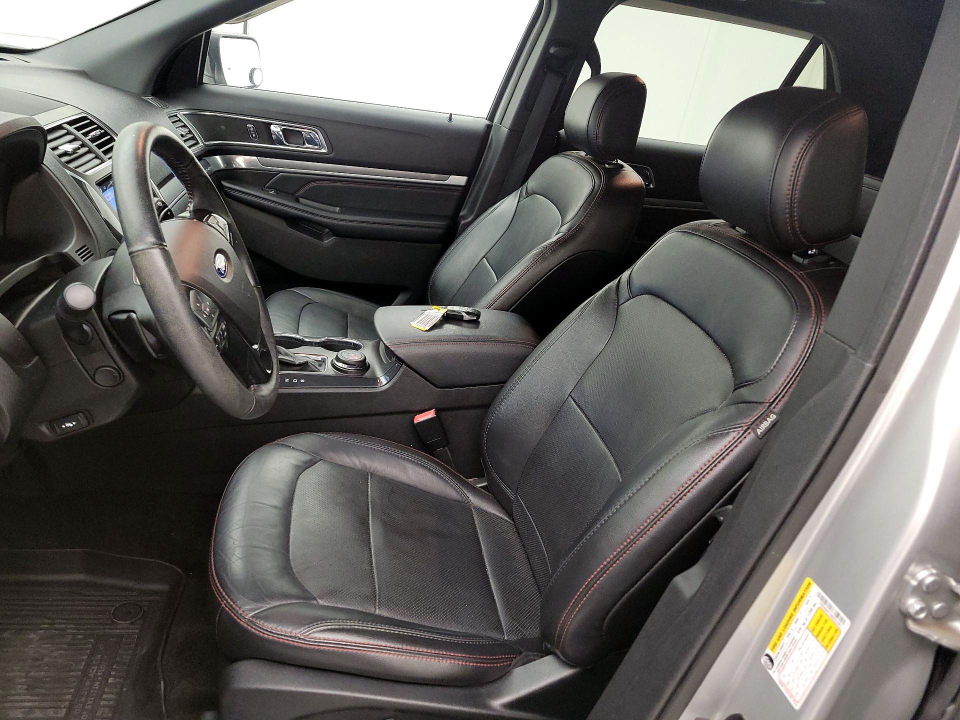 Thumbnail: 2017 Ford Explorer - 11