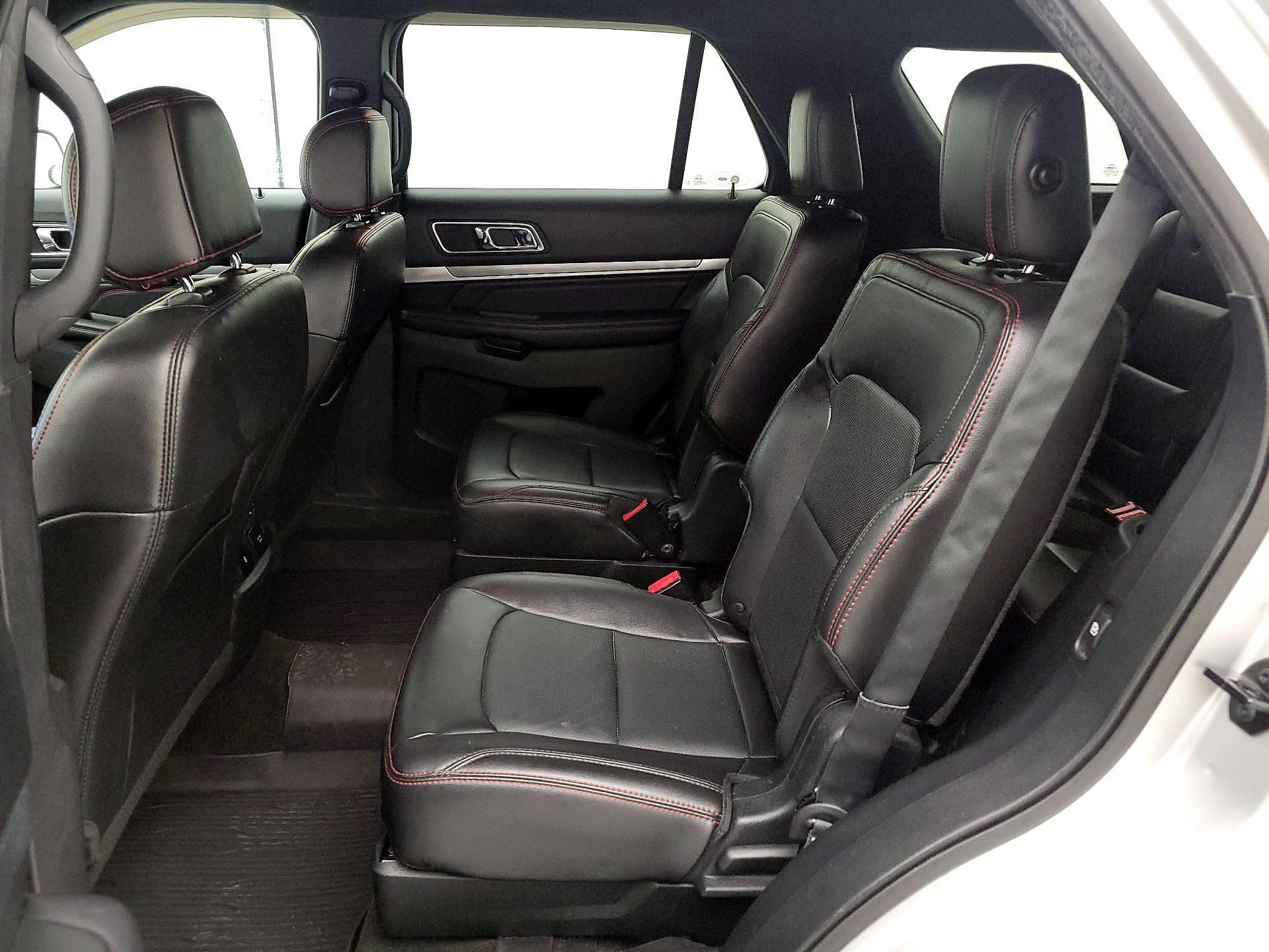 Thumbnail: 2017 Ford Explorer - 20