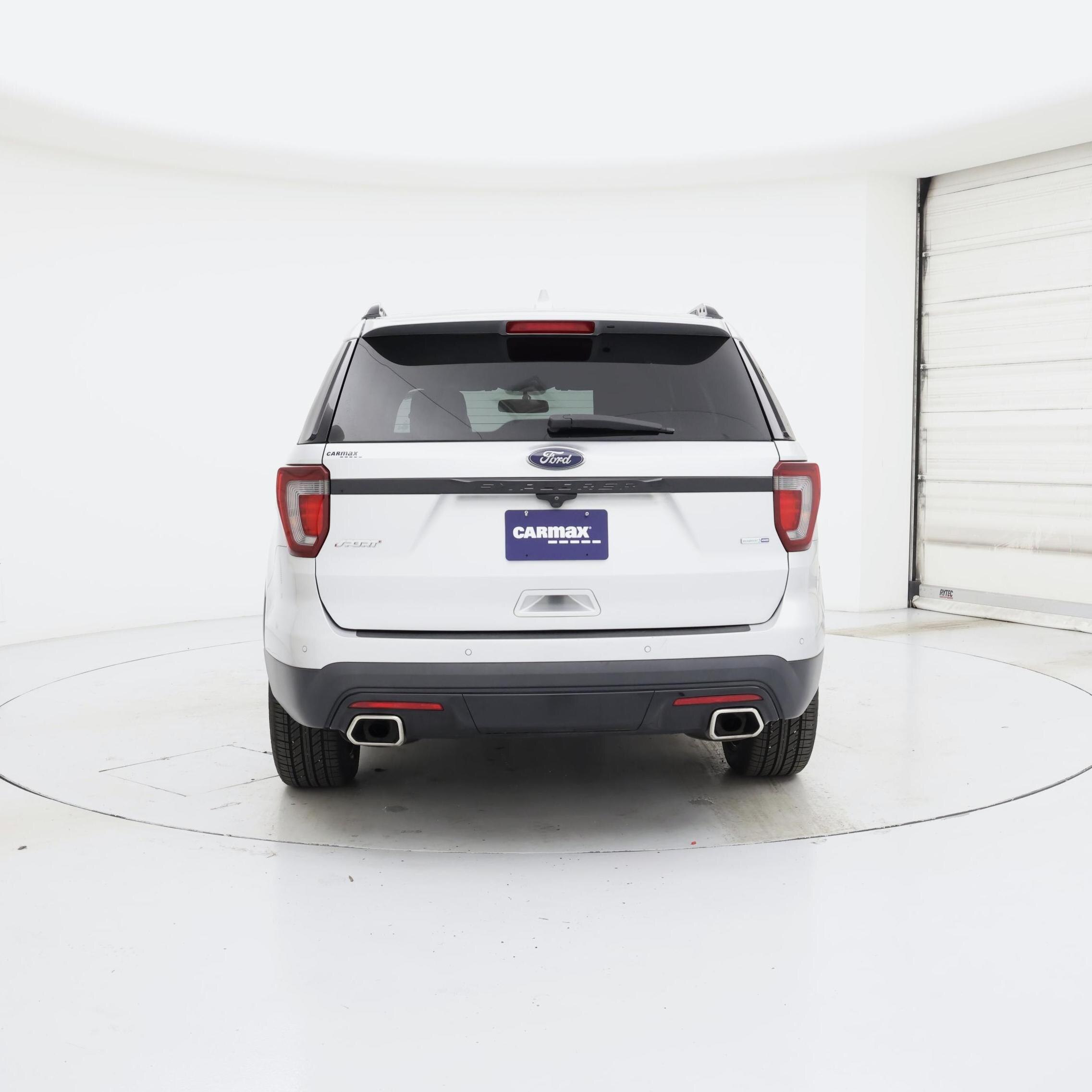 Thumbnail: 2017 Ford Explorer - 6