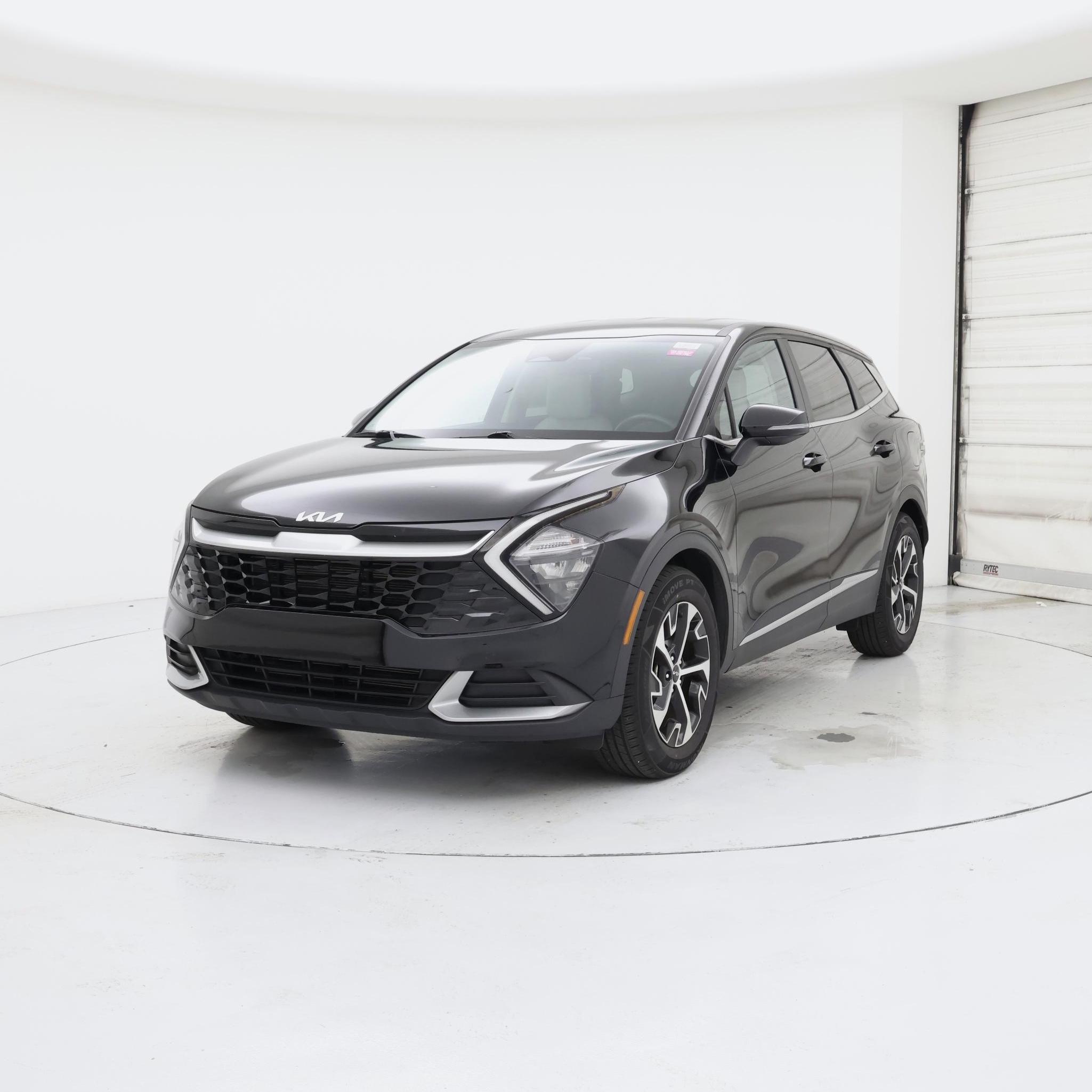 Thumbnail: 2023 Kia Sportage - 4