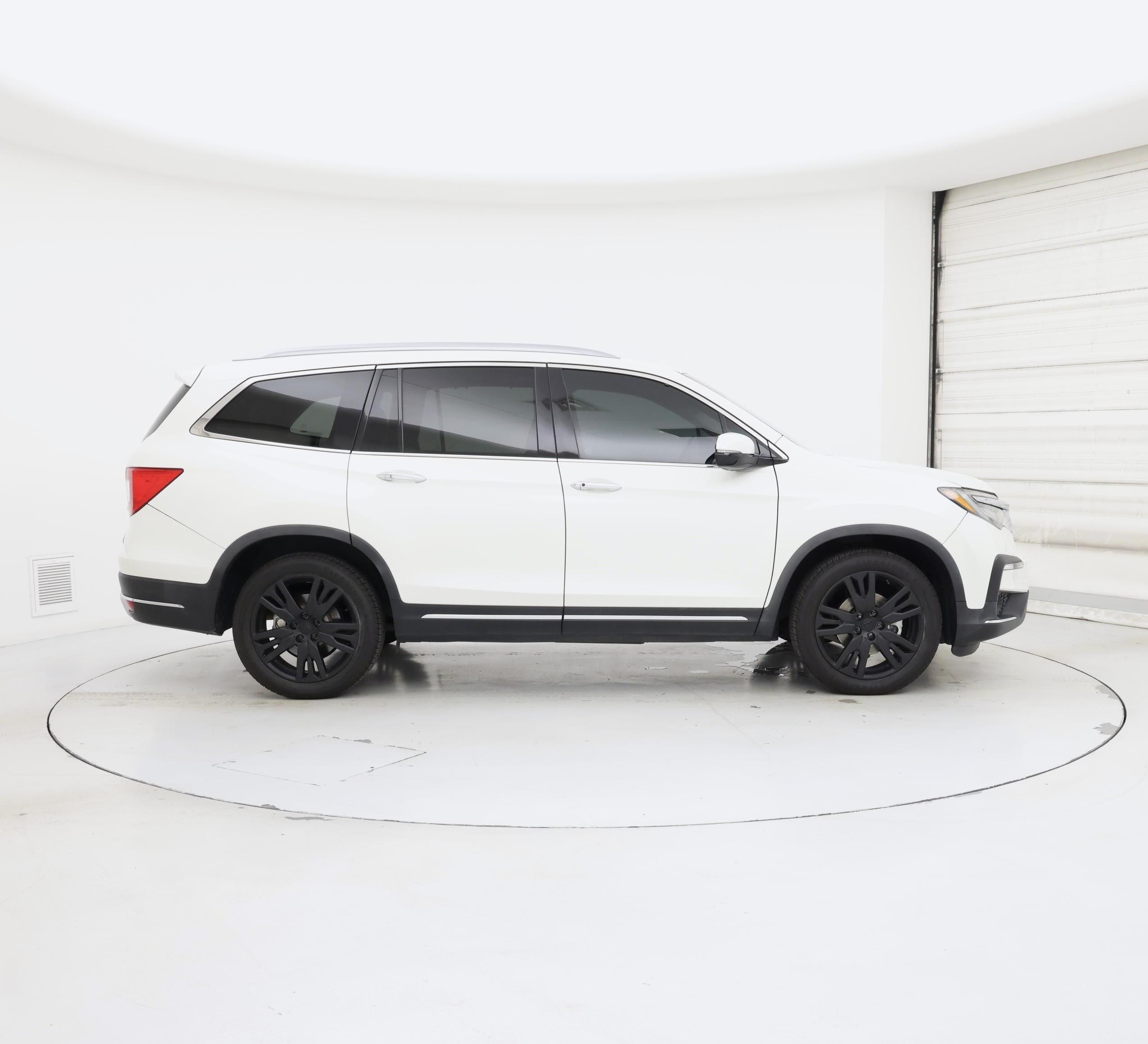 Thumbnail: 2019 Honda Pilot - 7