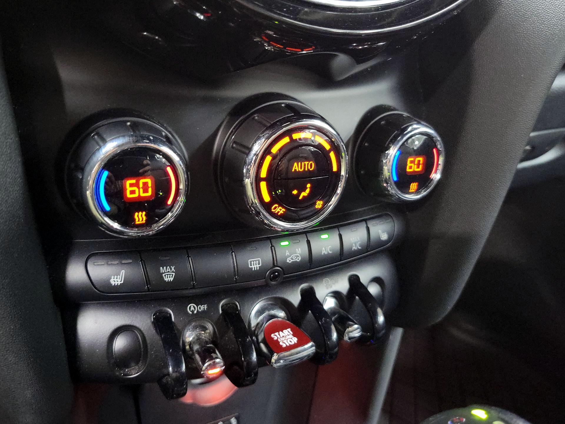 Thumbnail: 2016 MINI Cooper - 15