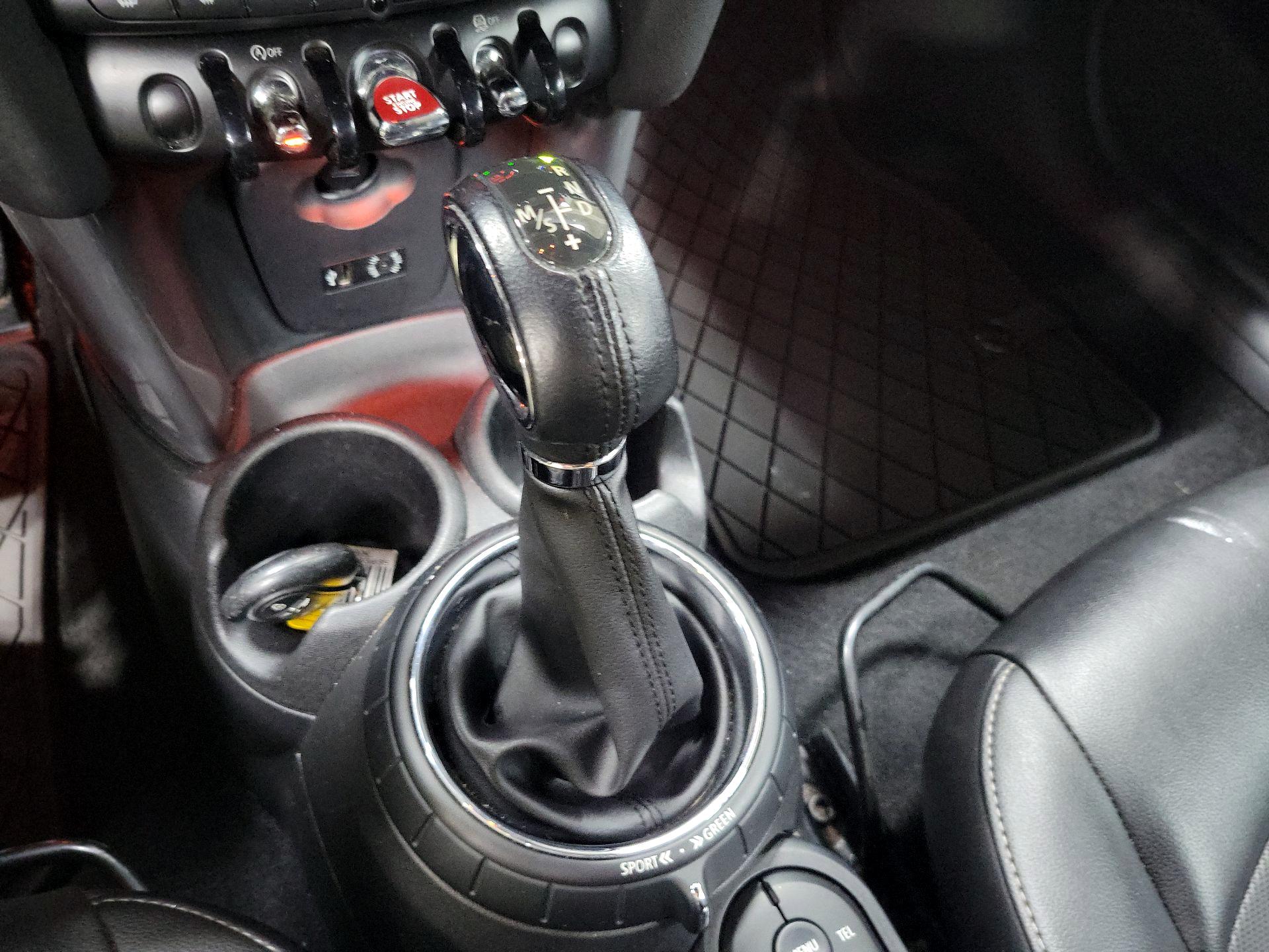 Thumbnail: 2016 MINI Cooper - 16