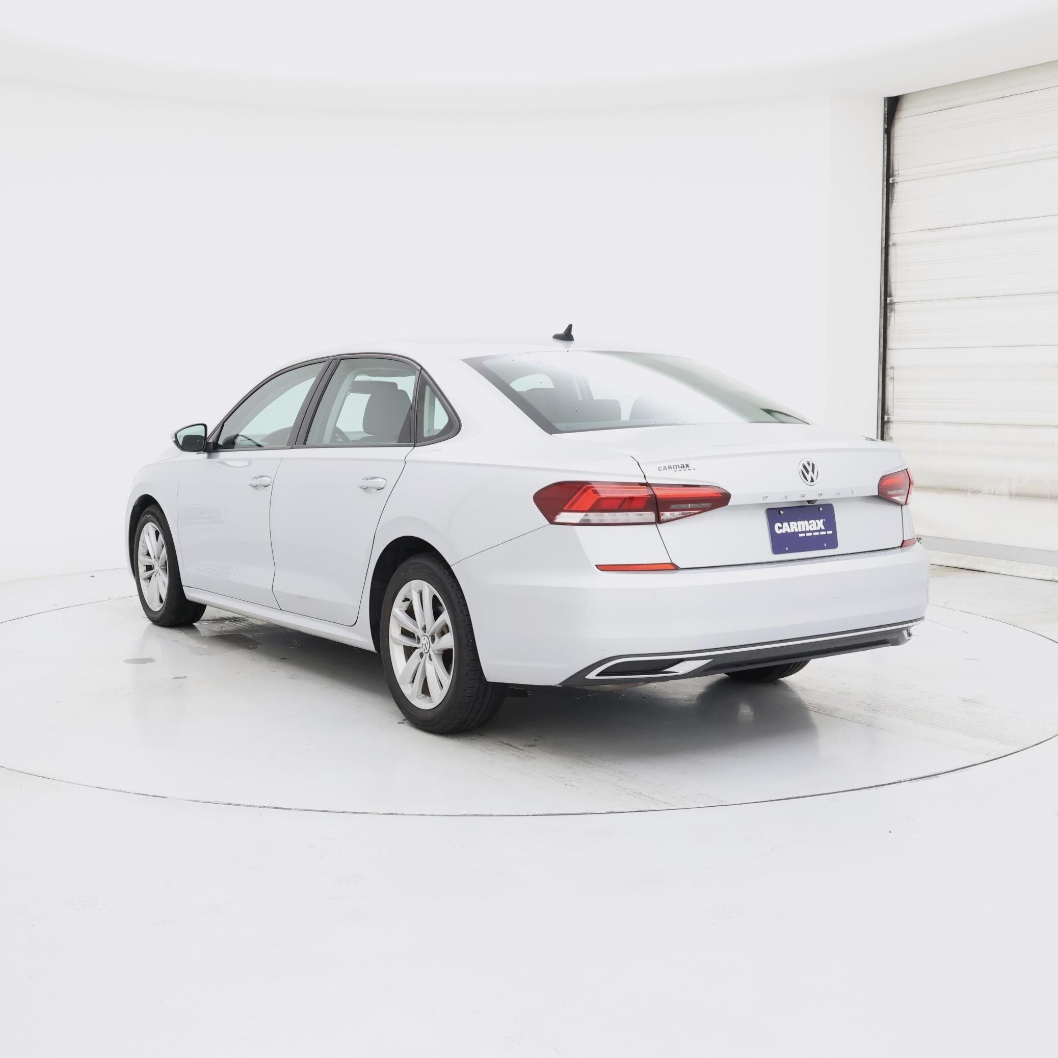 Thumbnail: 2020 Volkswagen Passat - 2
