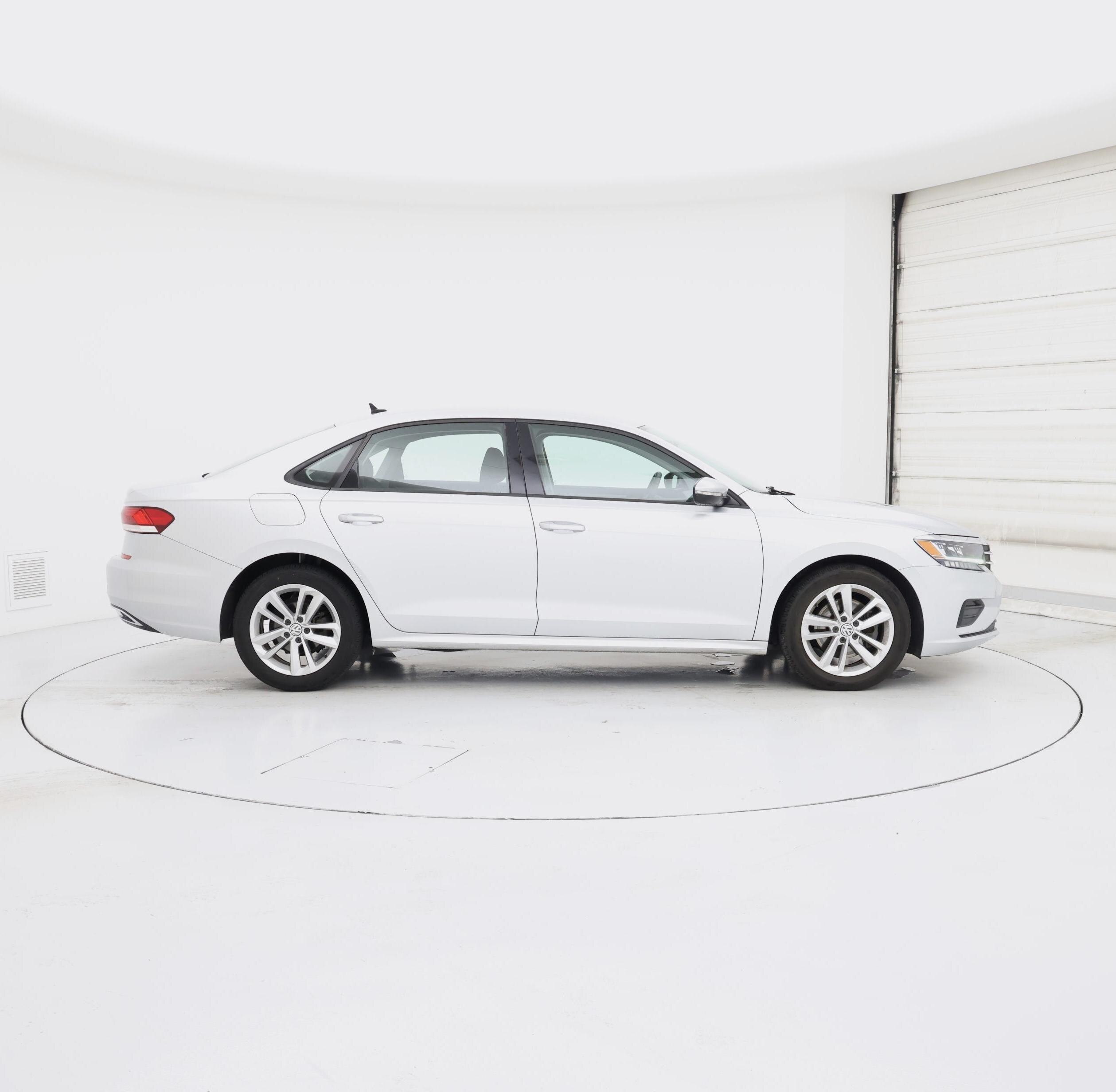 Thumbnail: 2020 Volkswagen Passat - 7