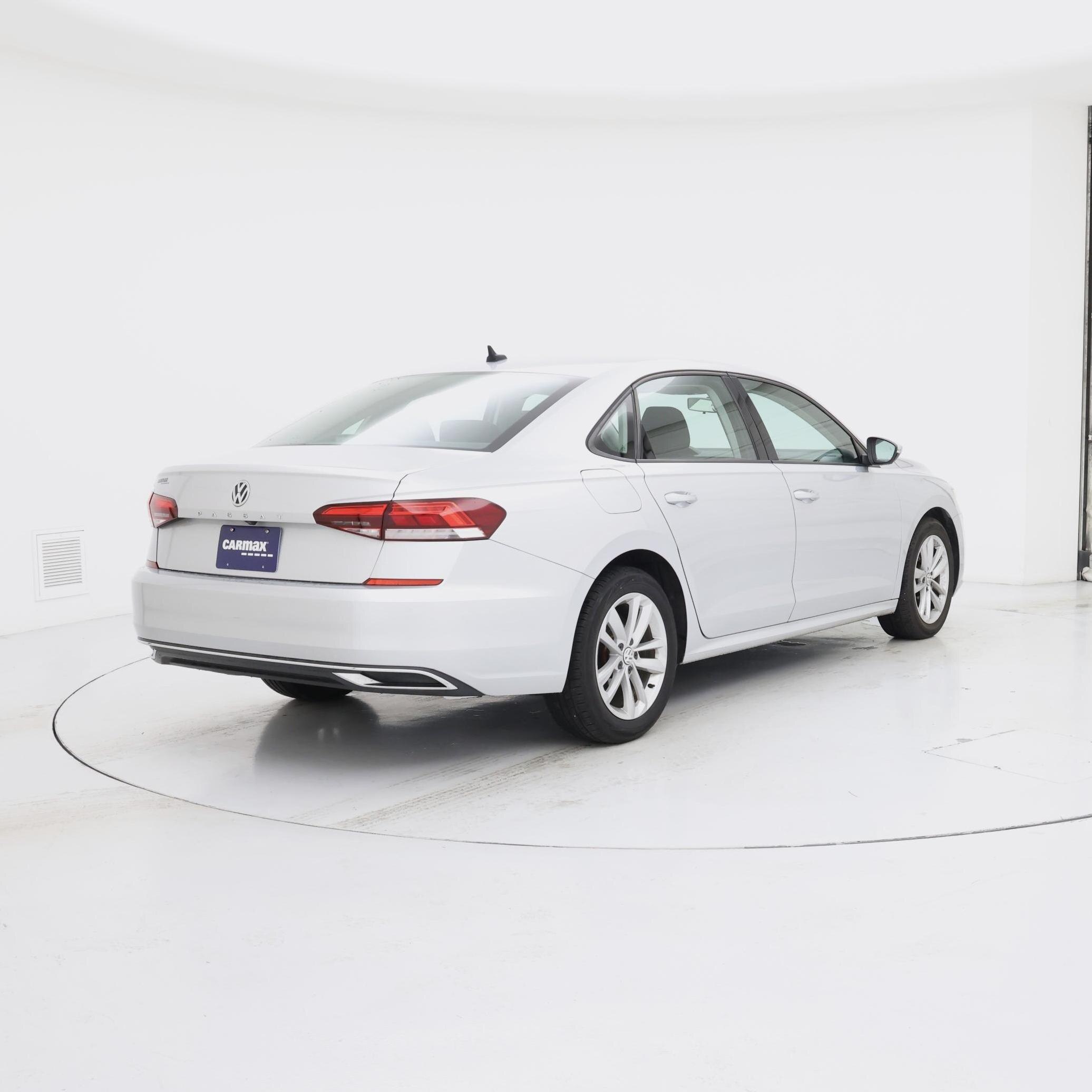 Thumbnail: 2020 Volkswagen Passat - 8