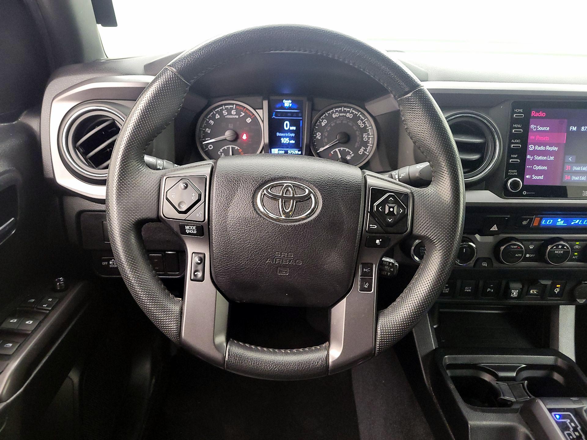 Thumbnail: 2022 Toyota Tacoma - 10