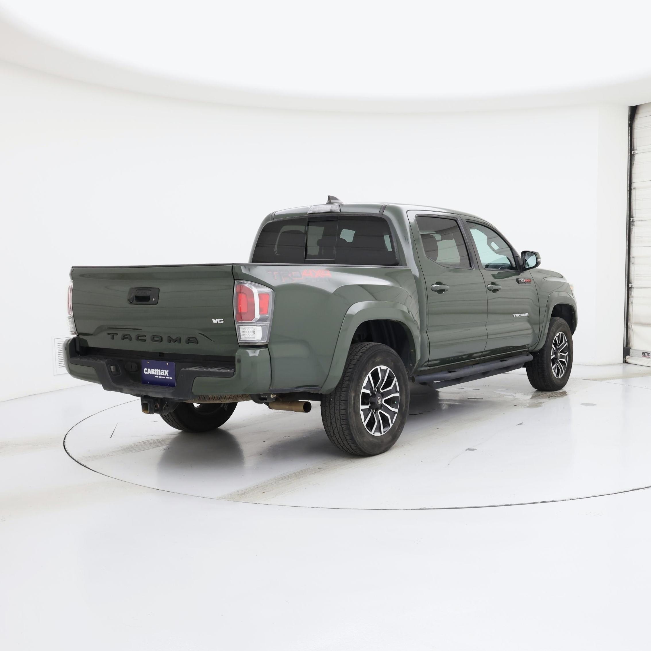 Thumbnail: 2022 Toyota Tacoma - 8