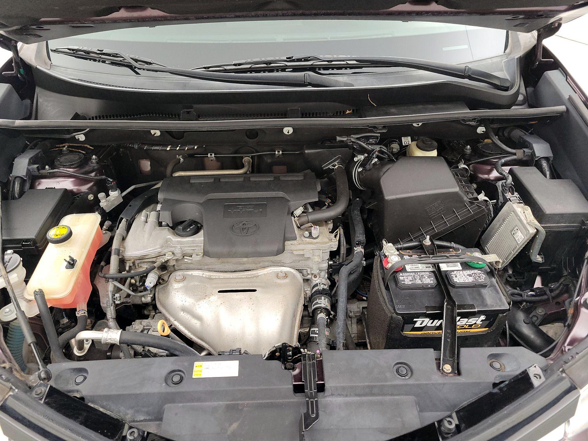 Thumbnail: 2018 Toyota RAV4 - 17