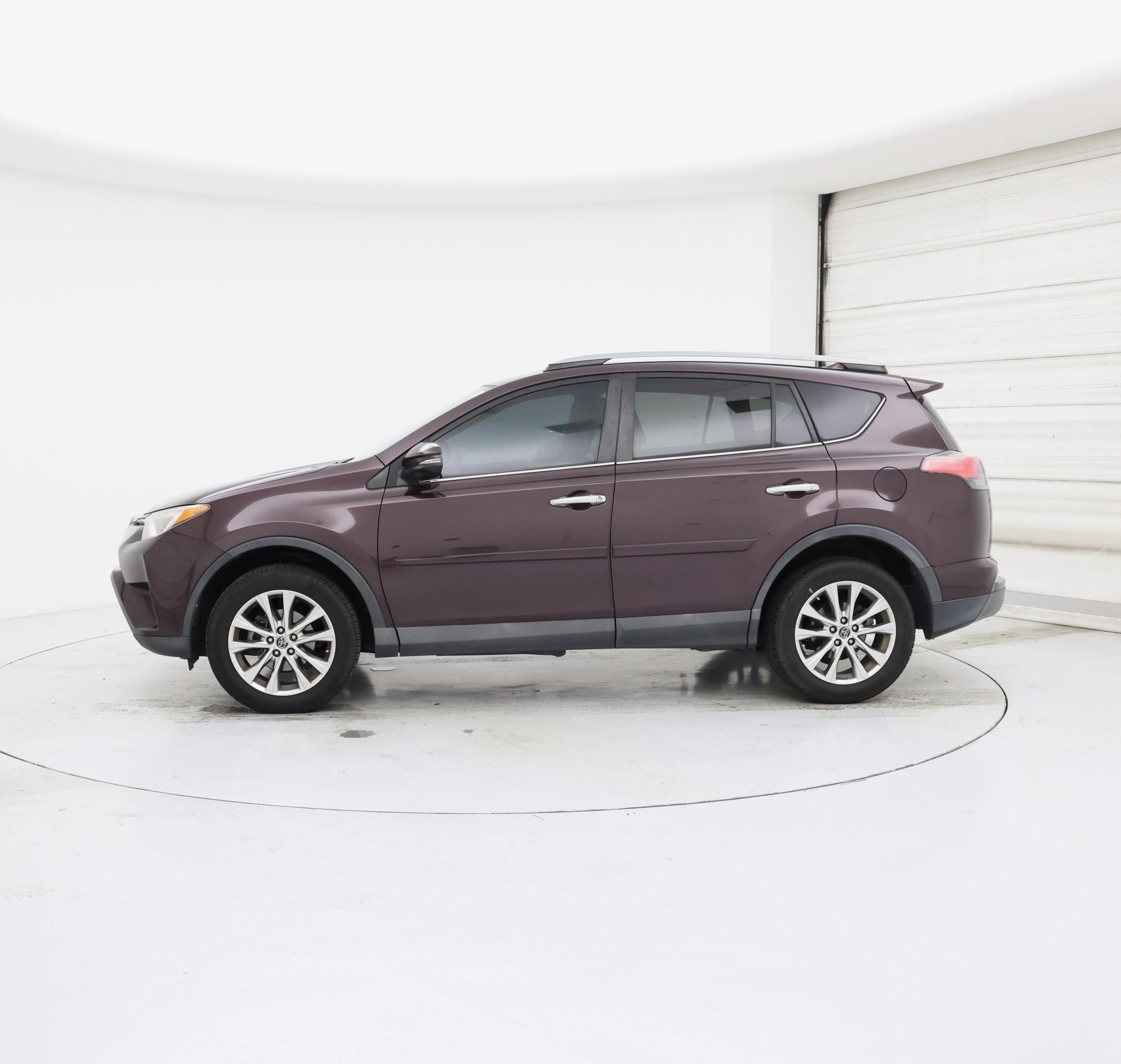 Thumbnail: 2018 Toyota RAV4 - 3