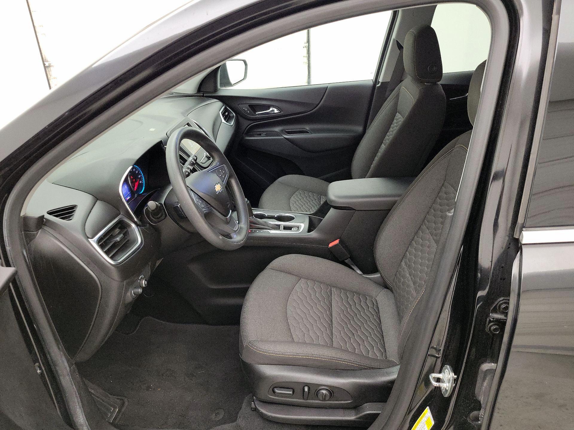 Thumbnail: 2019 Chevrolet Equinox - 11