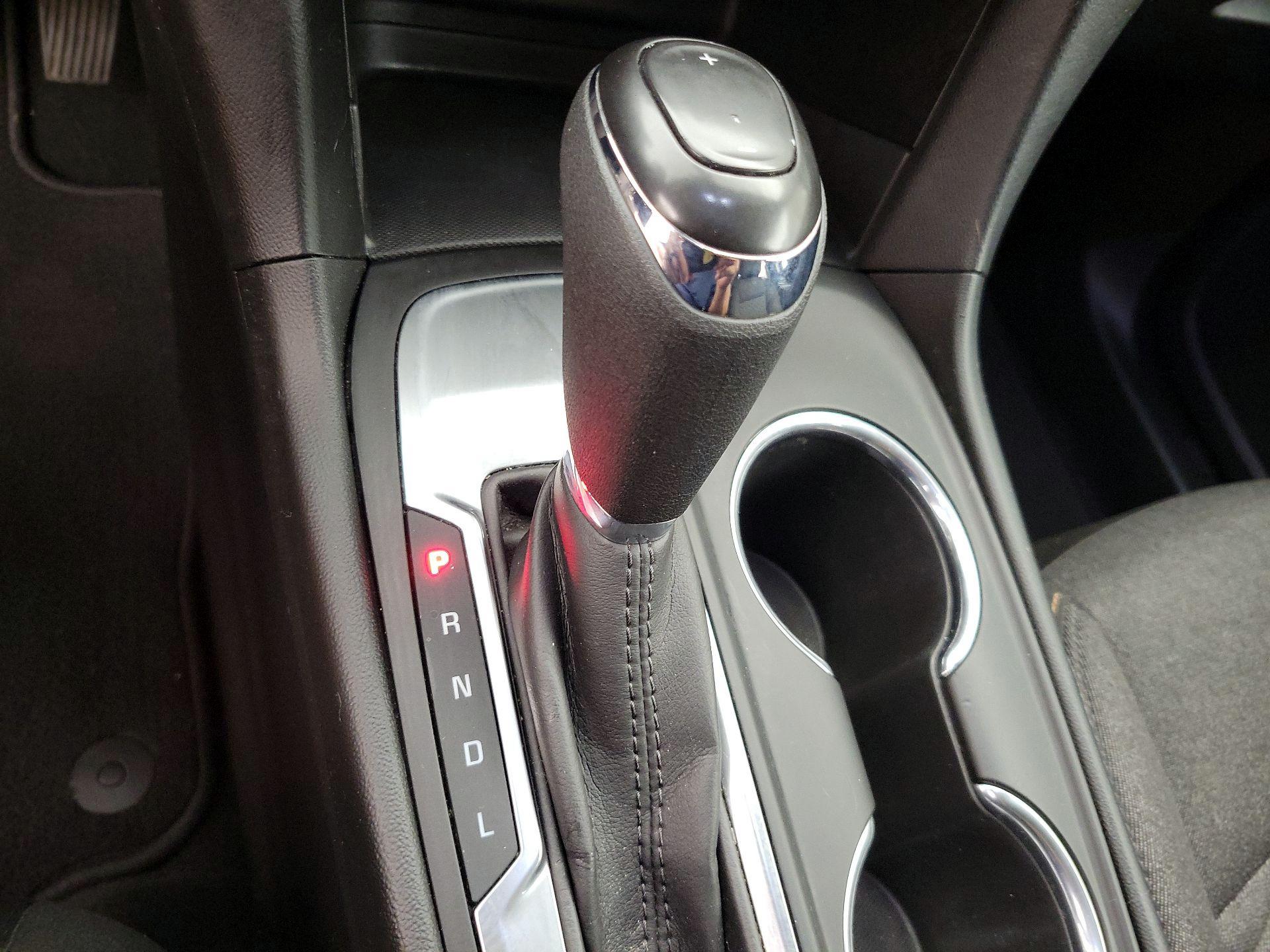Thumbnail: 2019 Chevrolet Equinox - 15