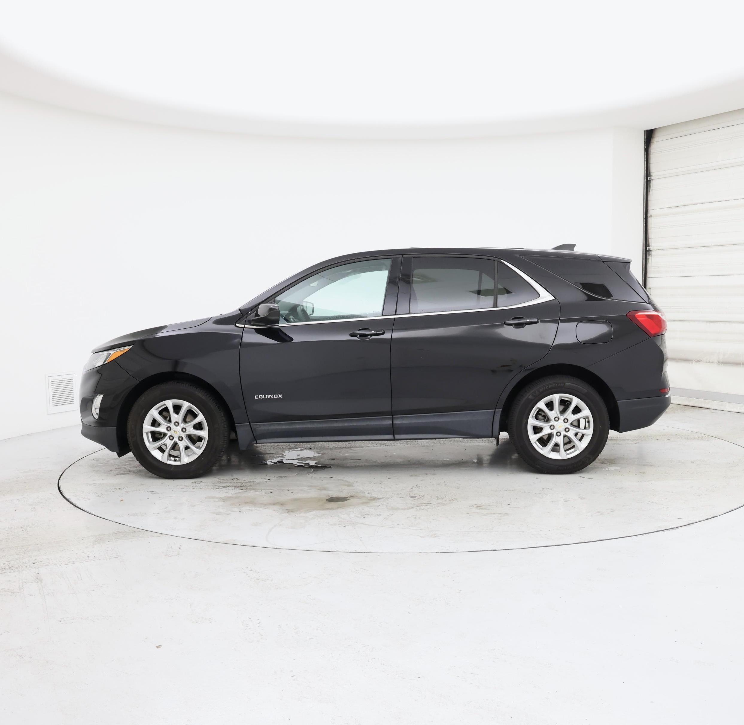 Thumbnail: 2019 Chevrolet Equinox - 3
