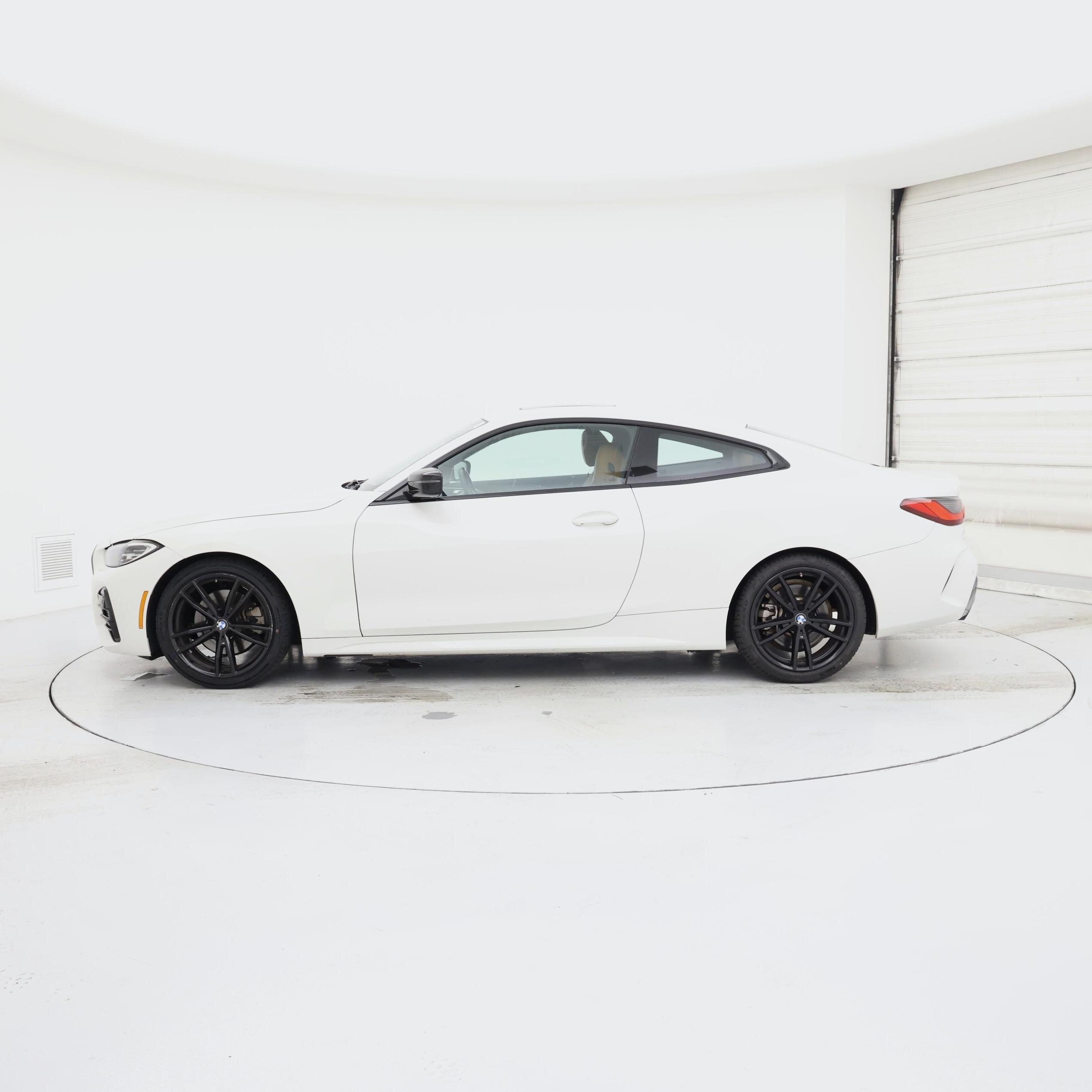 Thumbnail: 2021 BMW 4 Series - 3