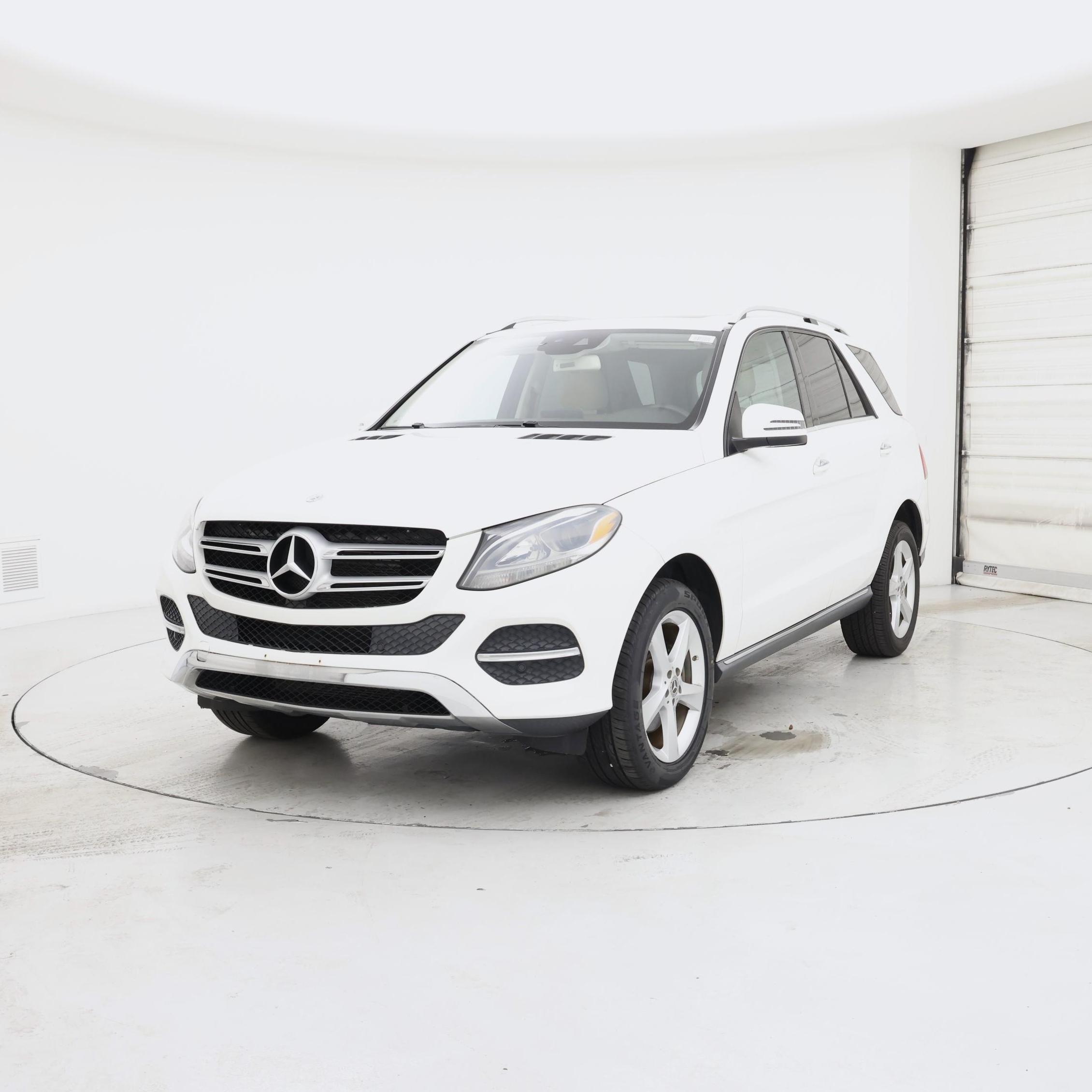 Thumbnail: 2017 Mercedes-Benz GLE - 4
