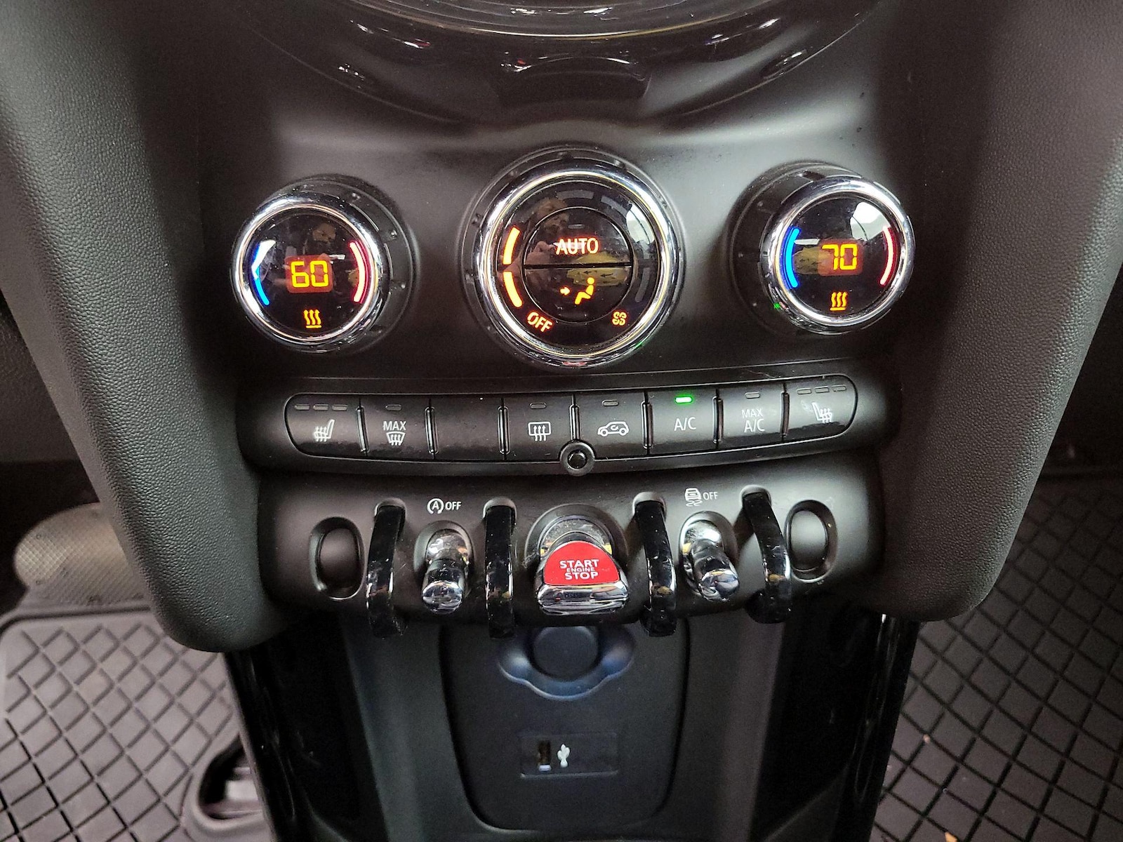 2022 MINI Convertible Base - Photo 17