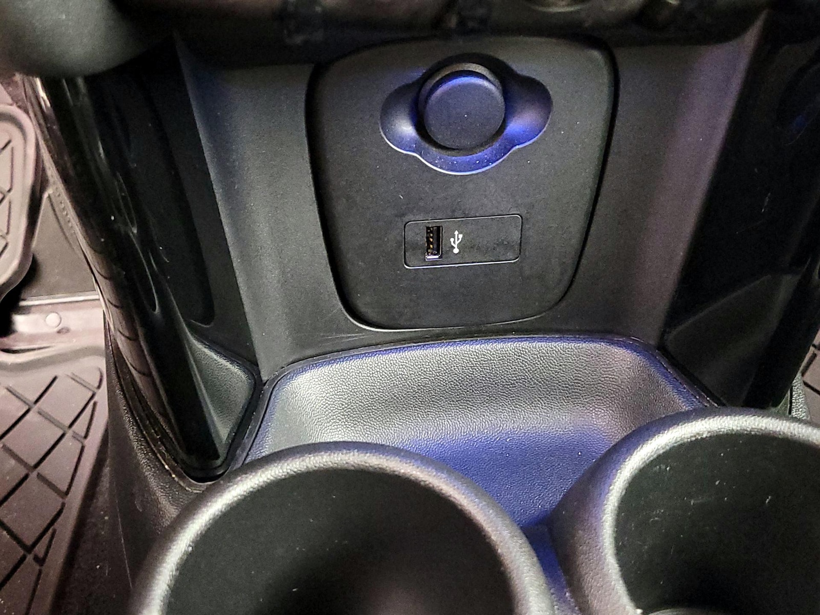 2022 MINI Convertible Base - Photo 19