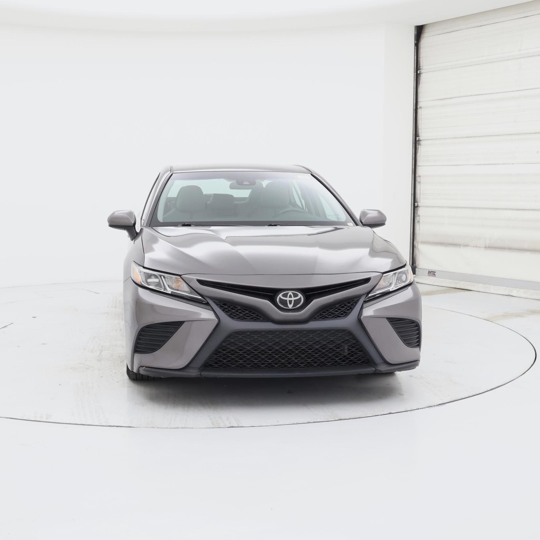 Thumbnail: 2018 Toyota Camry - 5