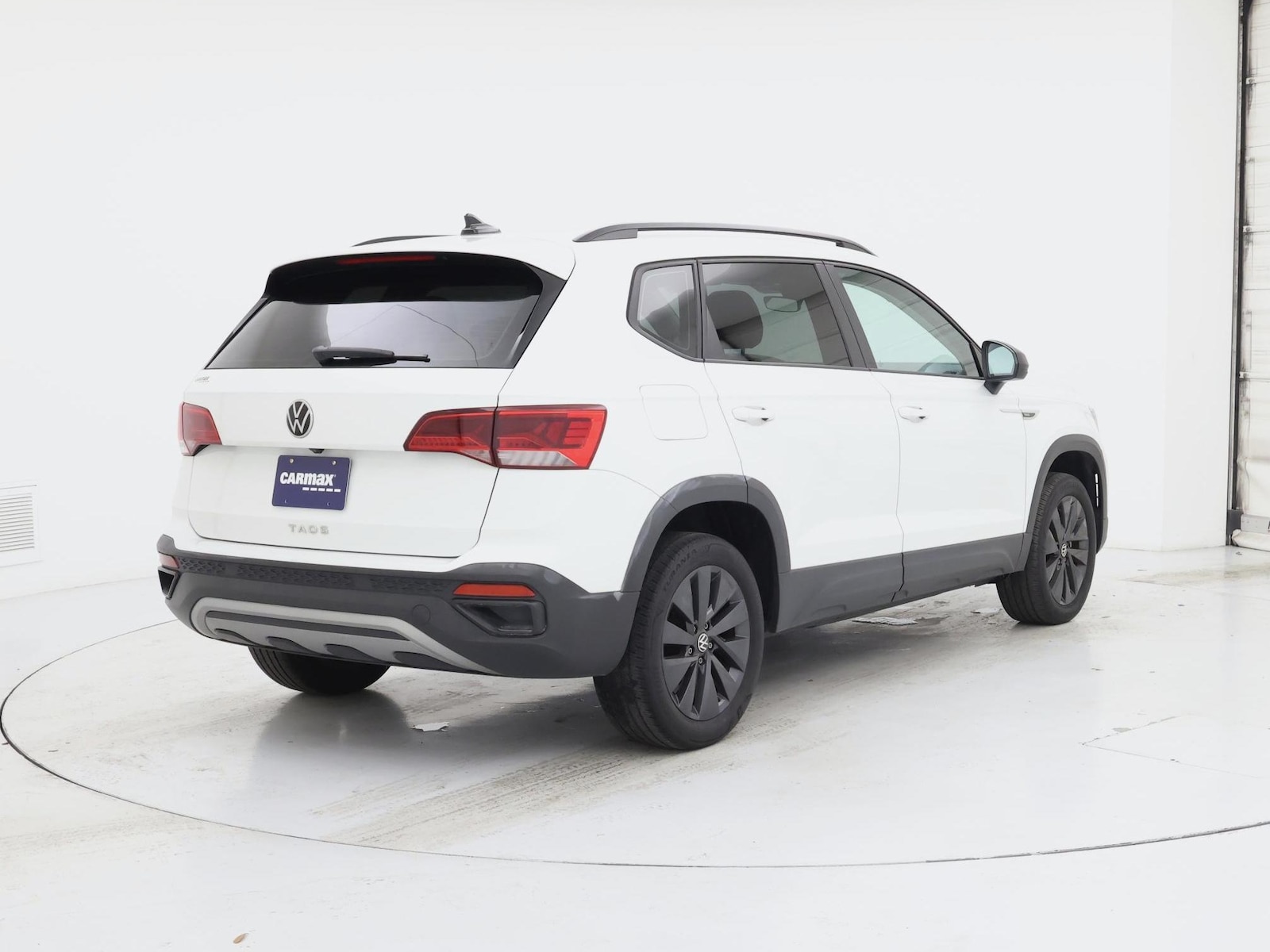 2023 Volkswagen Taos S - Photo 9