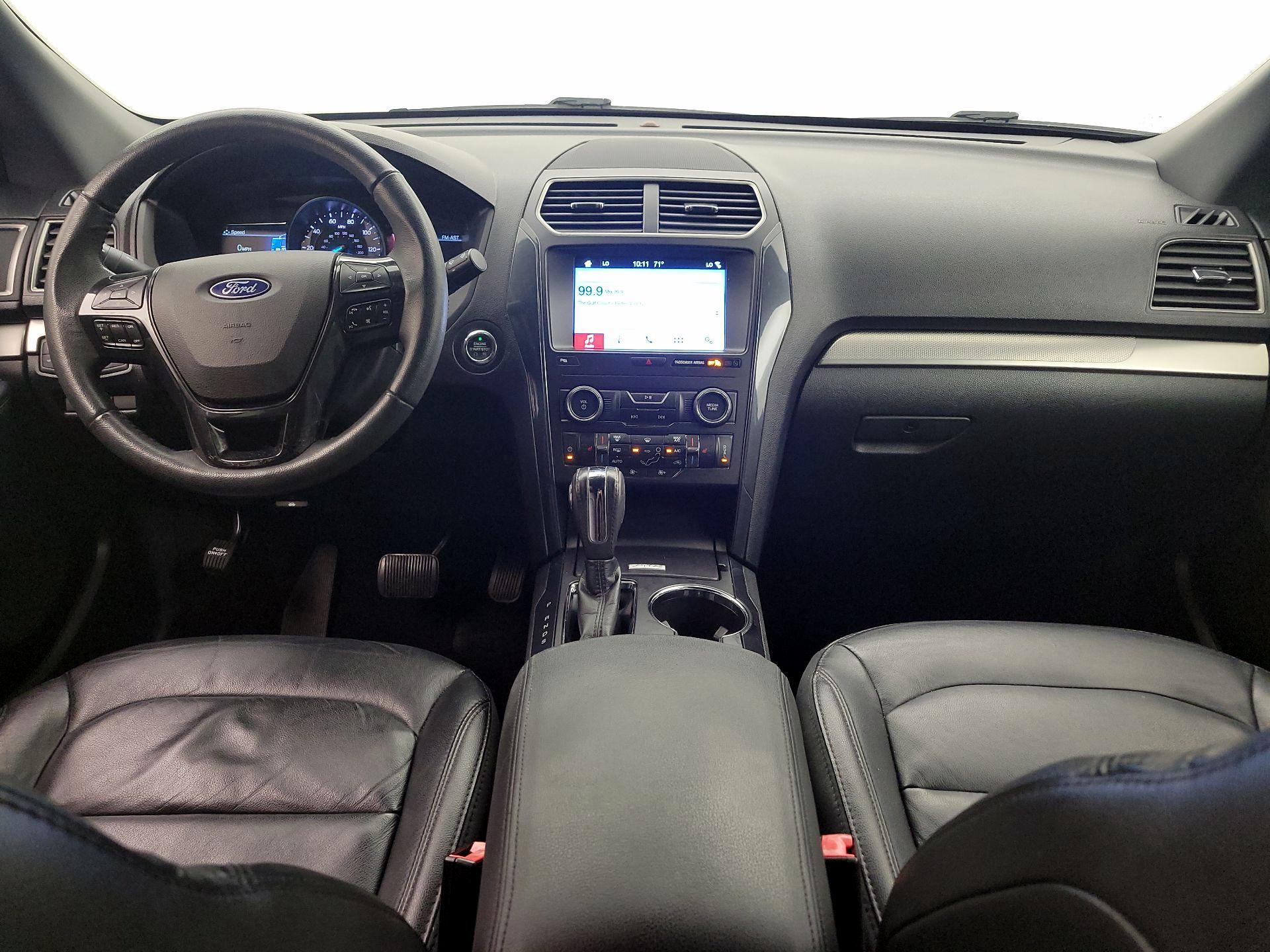 Thumbnail: 2018 Ford Explorer - 9