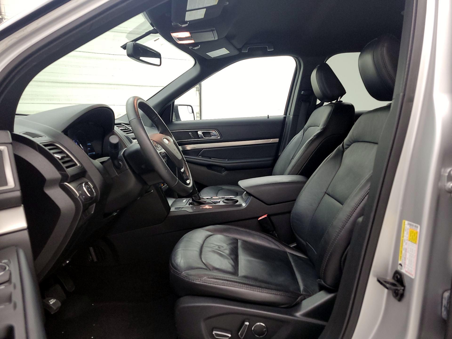 Thumbnail: 2018 Ford Explorer - 11
