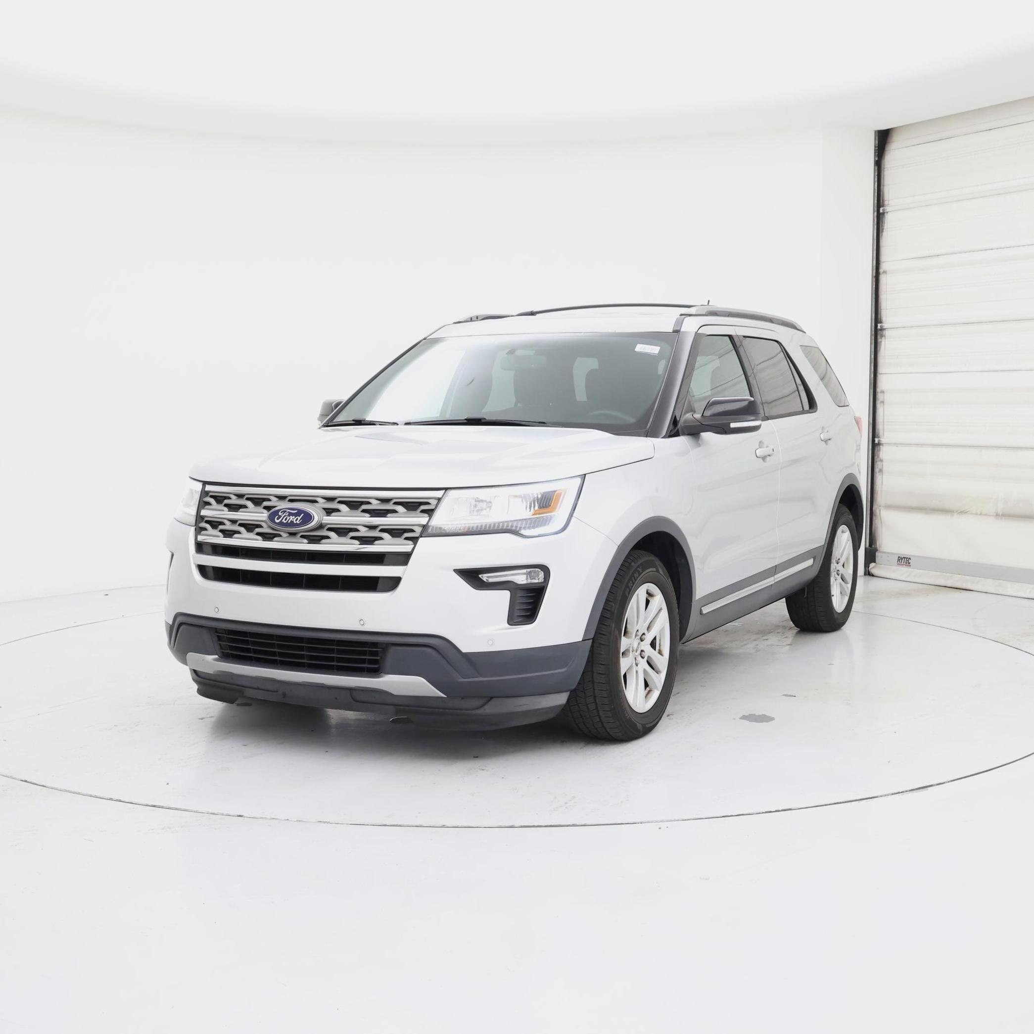 Thumbnail: 2018 Ford Explorer - 4
