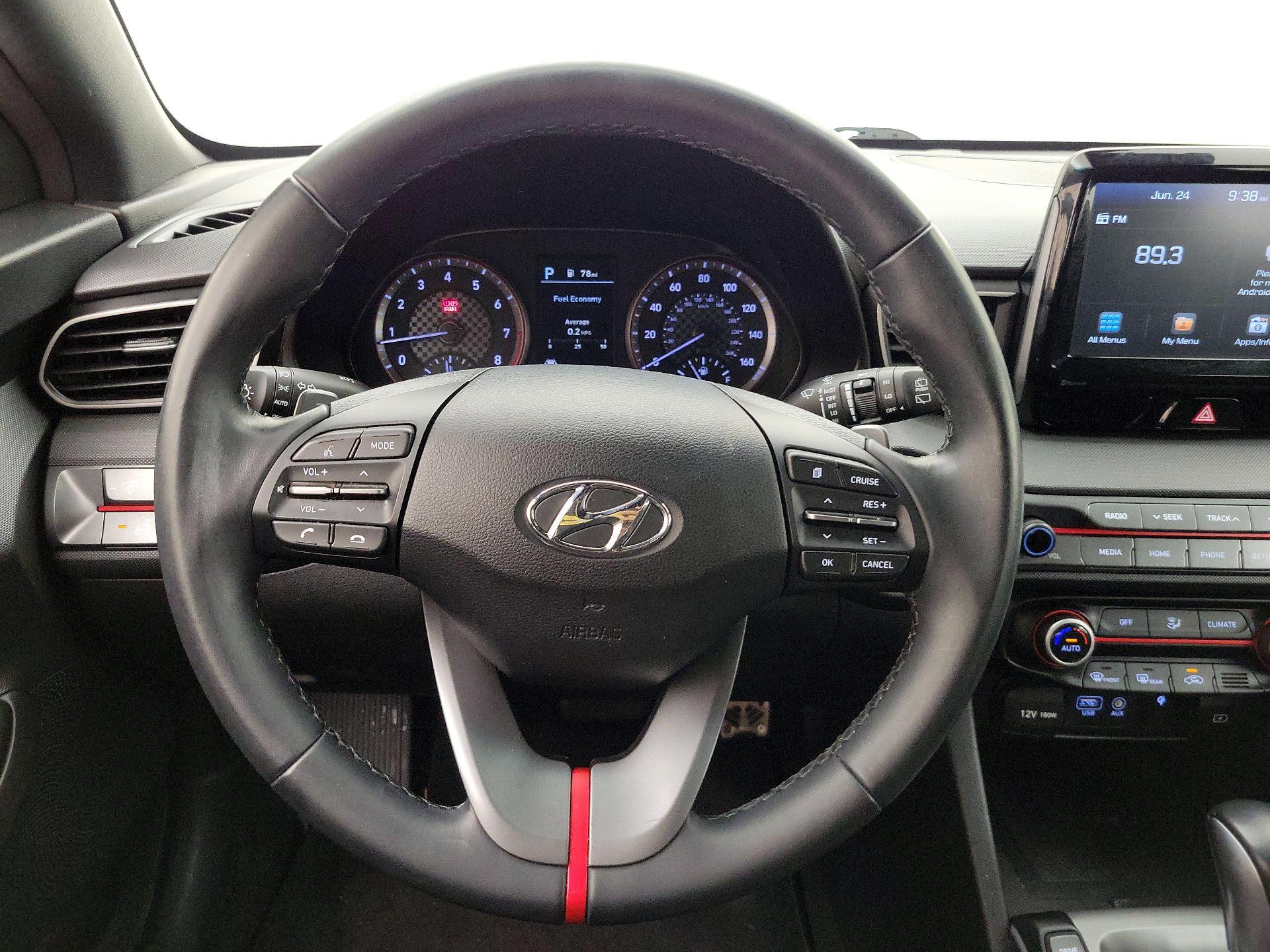 Thumbnail: 2019 Hyundai Veloster - 10