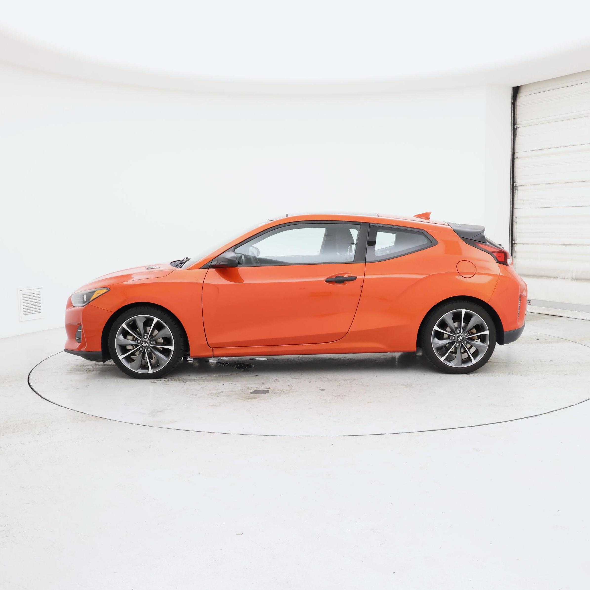 Thumbnail: 2019 Hyundai Veloster - 3