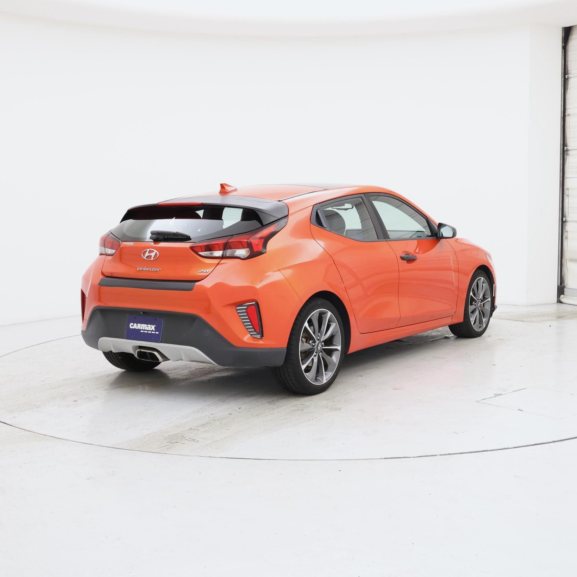 Thumbnail: 2019 Hyundai Veloster - 8